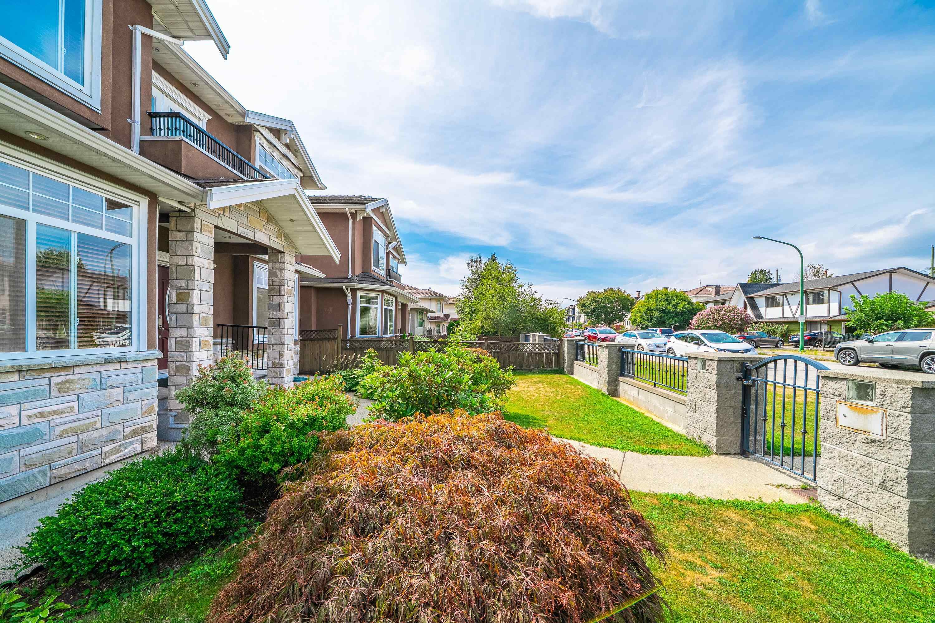 3968 Spruce Street, Burnaby, V5G 1Y1 — photo 3