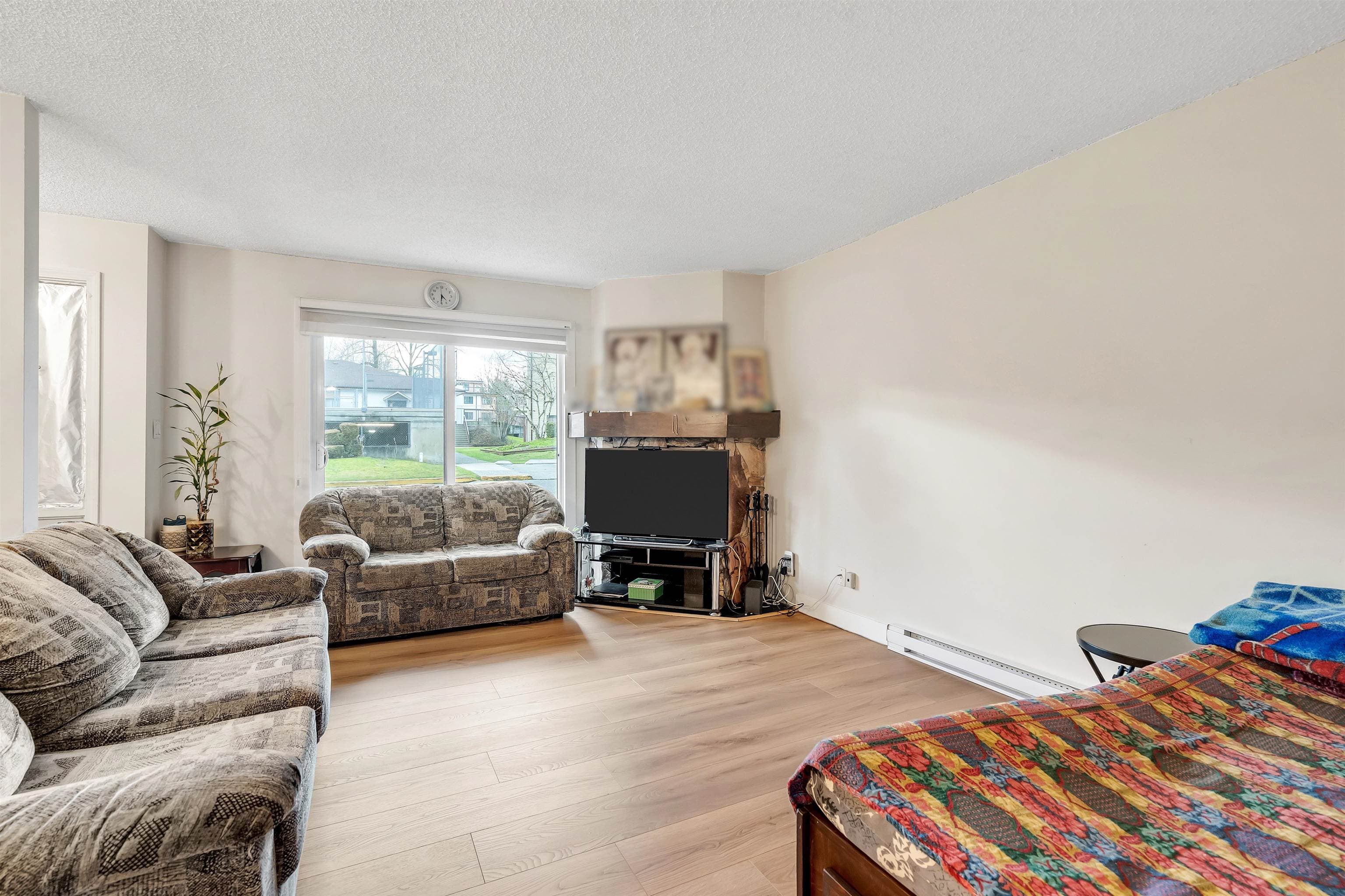 105 - 7116 133b Street, Surrey, V3W 8A4 — photo 2