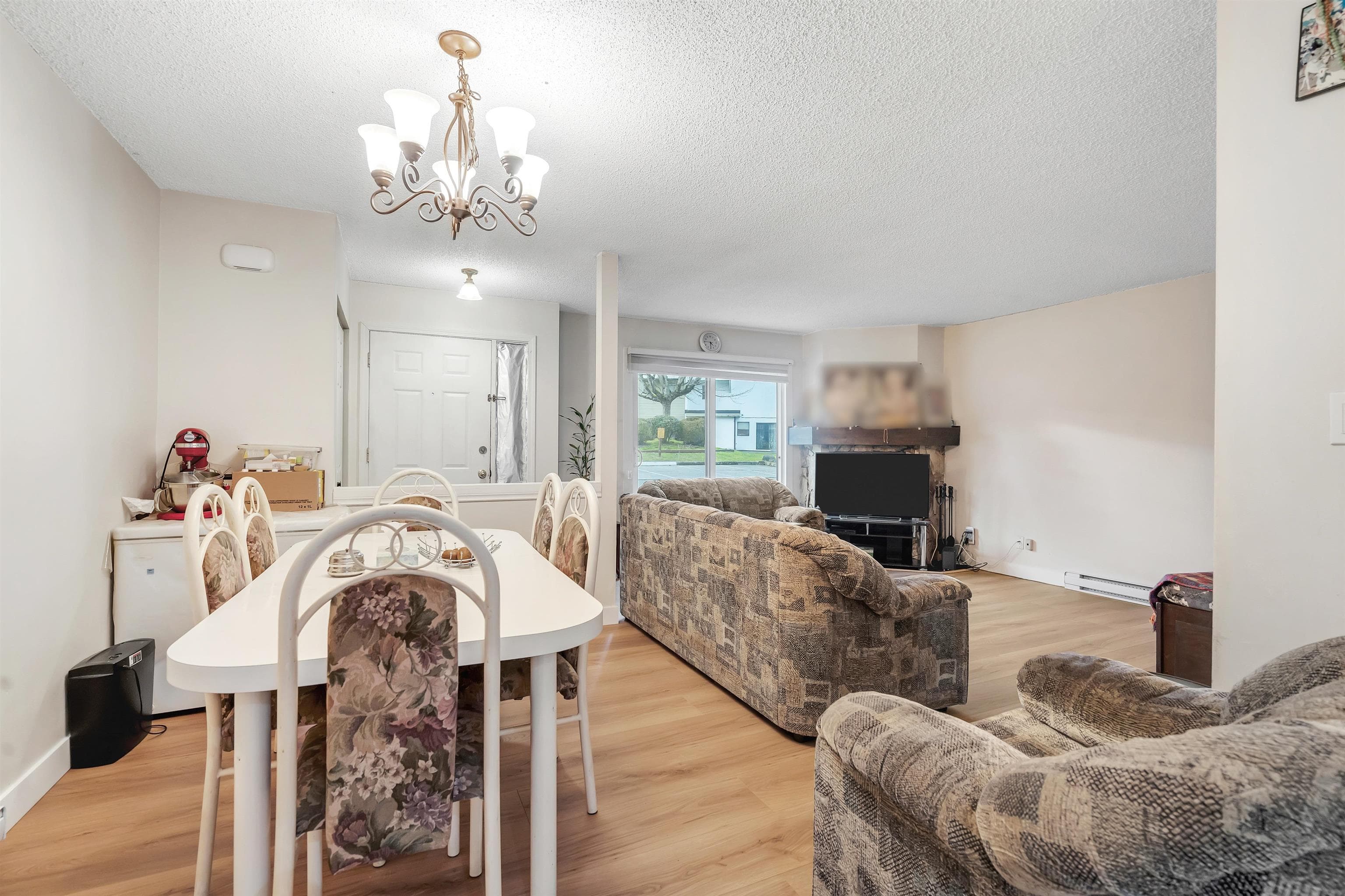 105 - 7116 133b Street, Surrey