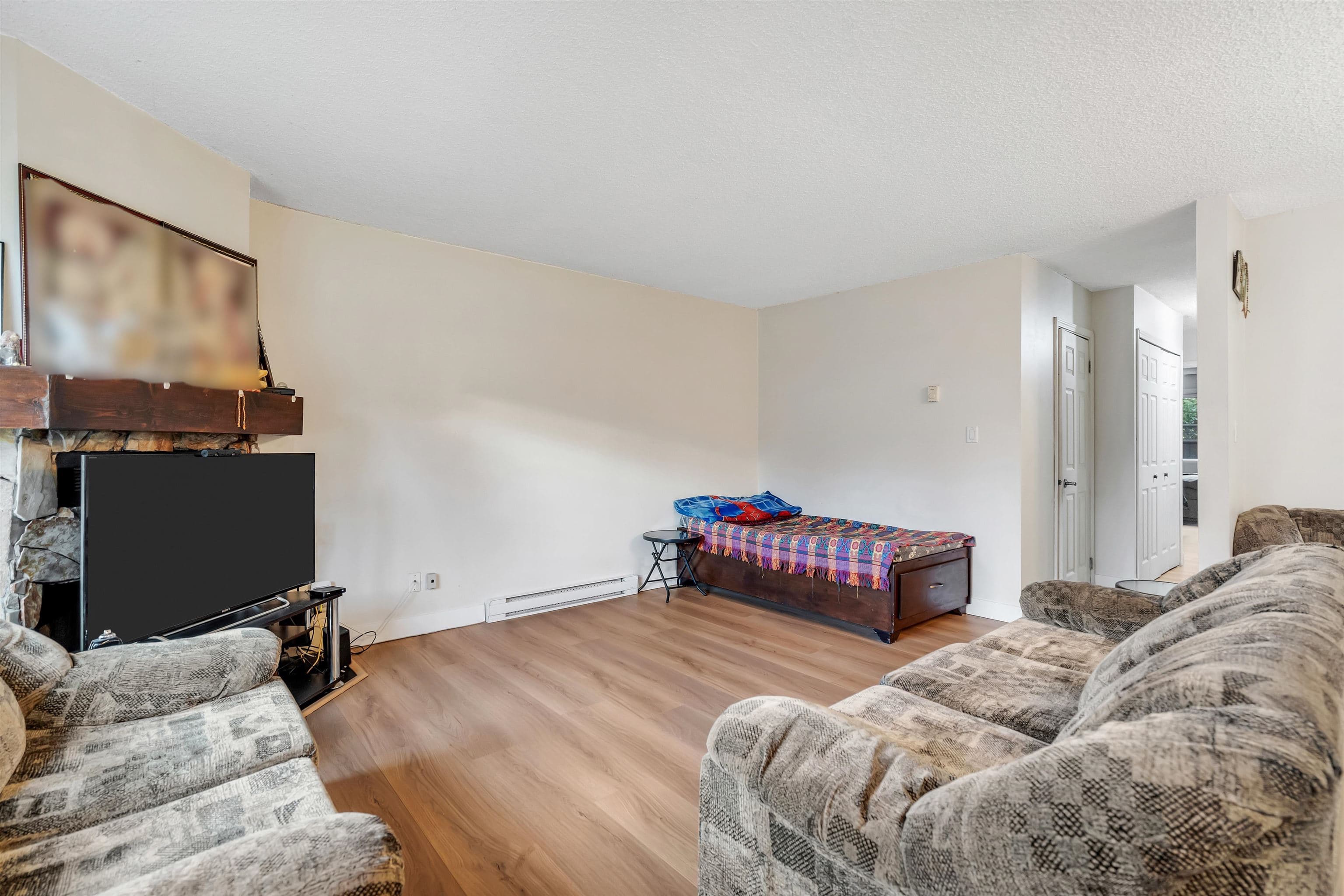 105 - 7116 133b Street, Surrey, V3W 8A4 — photo 5