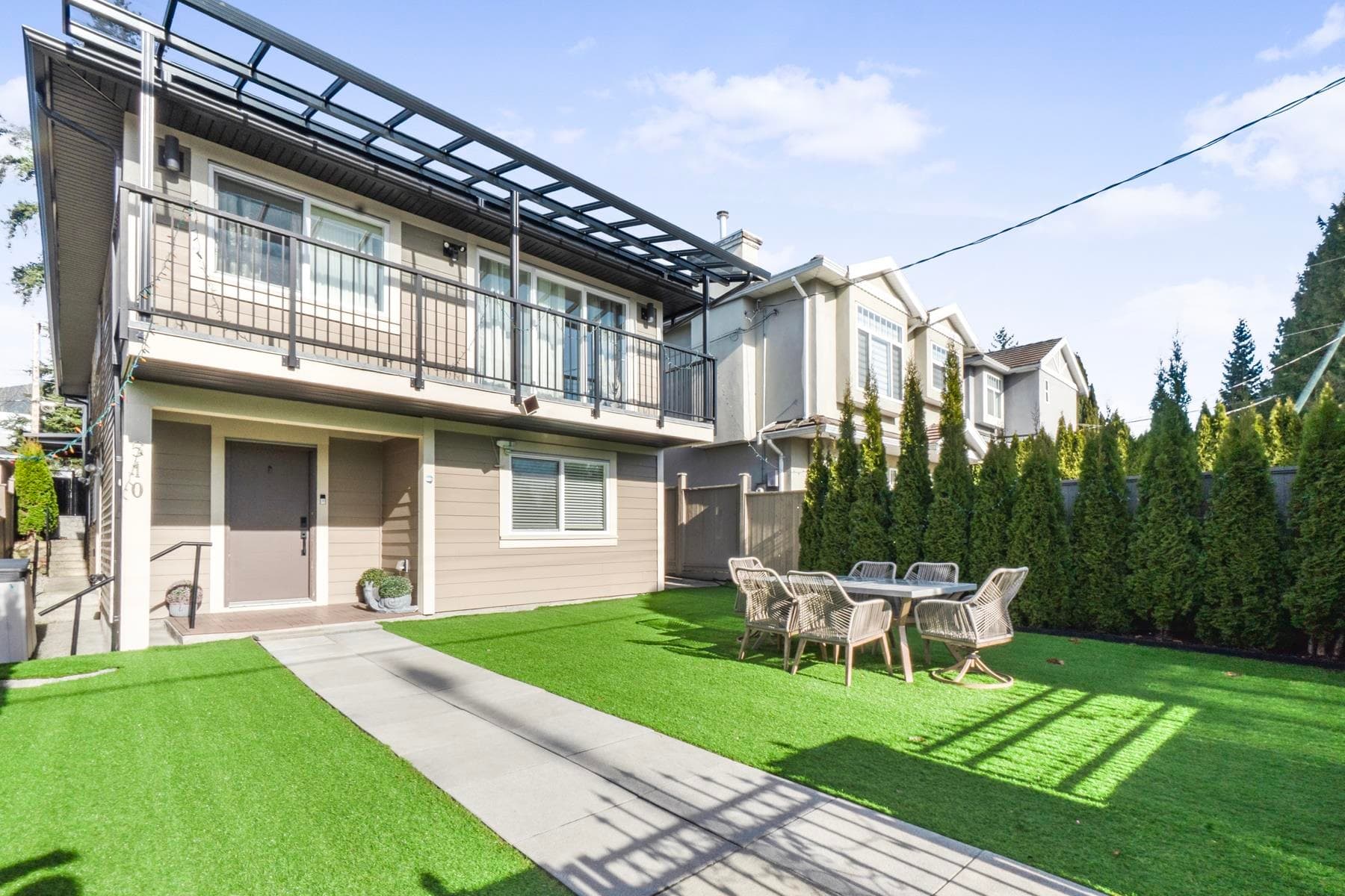 510 W 25th Street, North Vancouver, V7N 2G3 — photo 2
