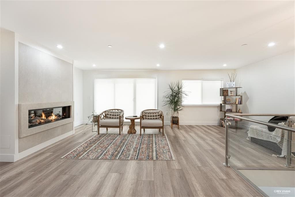 510 W 25th Street, North Vancouver, V7N 2G3 — photo 5