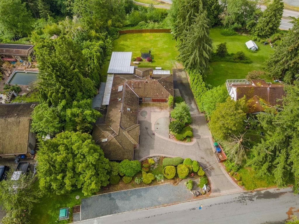 14534 Lombard Place, Surrey, V3X 1B5 — photo 1