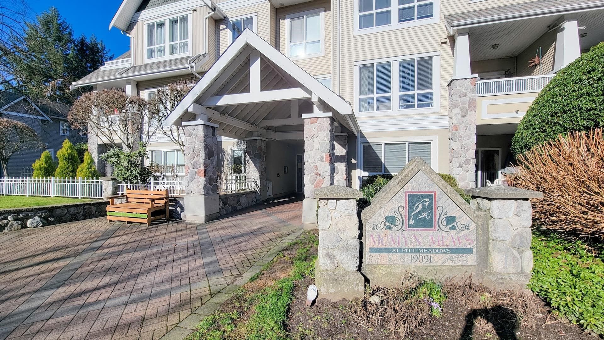 202 - 19091 Mcmyn Road, Pitt Meadows, V3Y 2S8 — photo 1