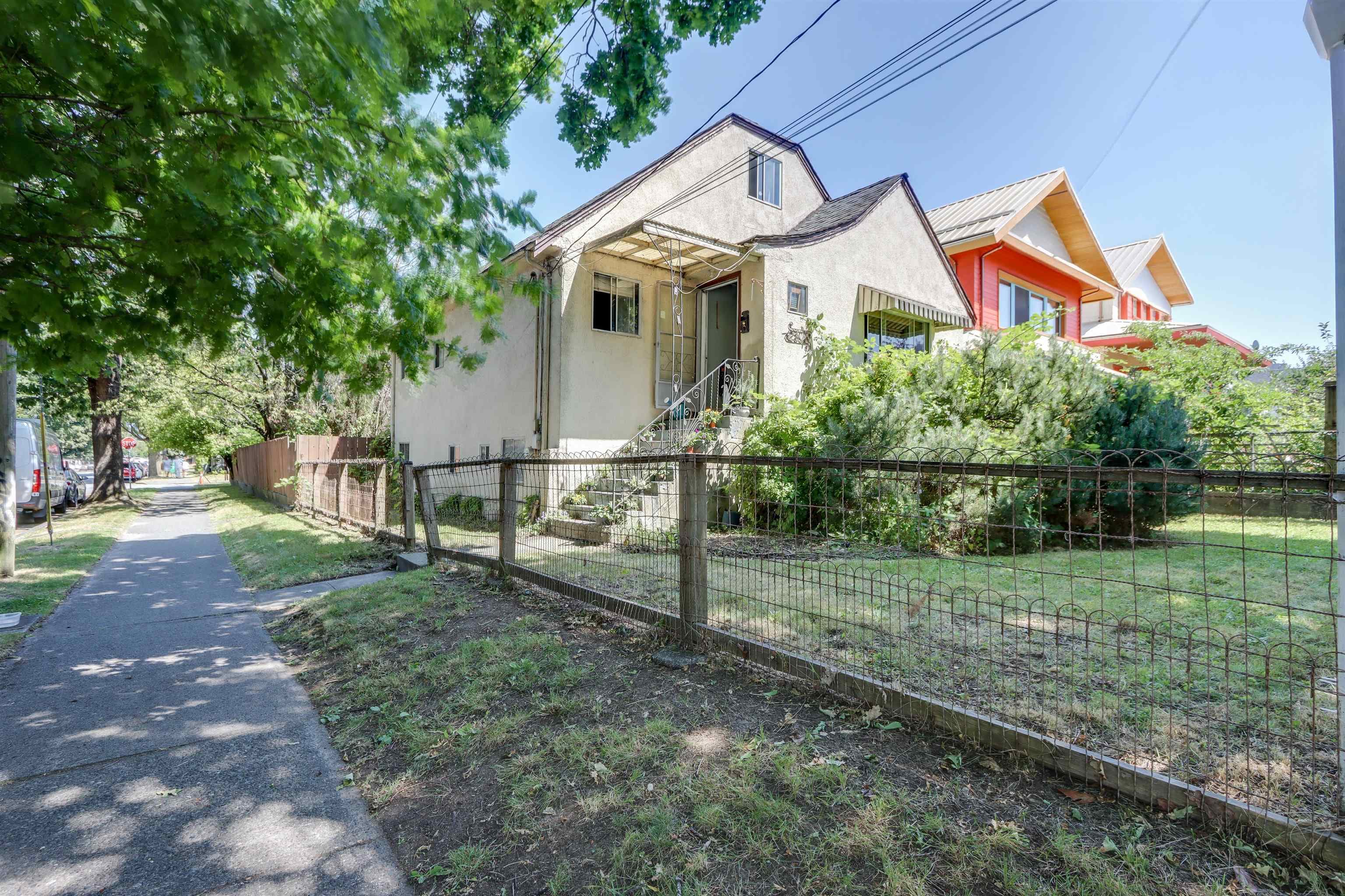 2305 Turner Street, Vancouver, V5L 2A6 — photo 3