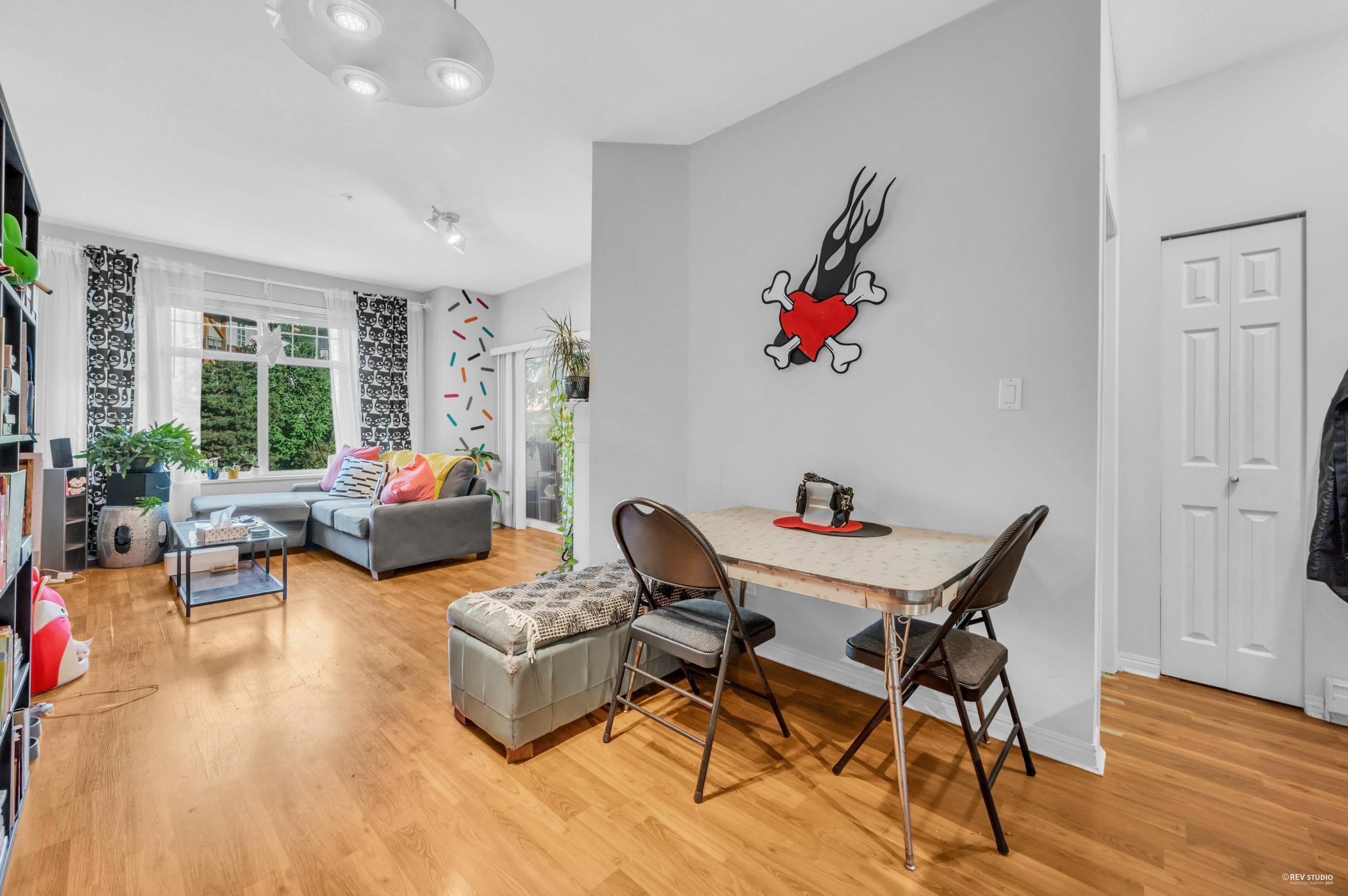 213 - 83 Star Crescent, New Westminster, V3M 6X8 — photo 1