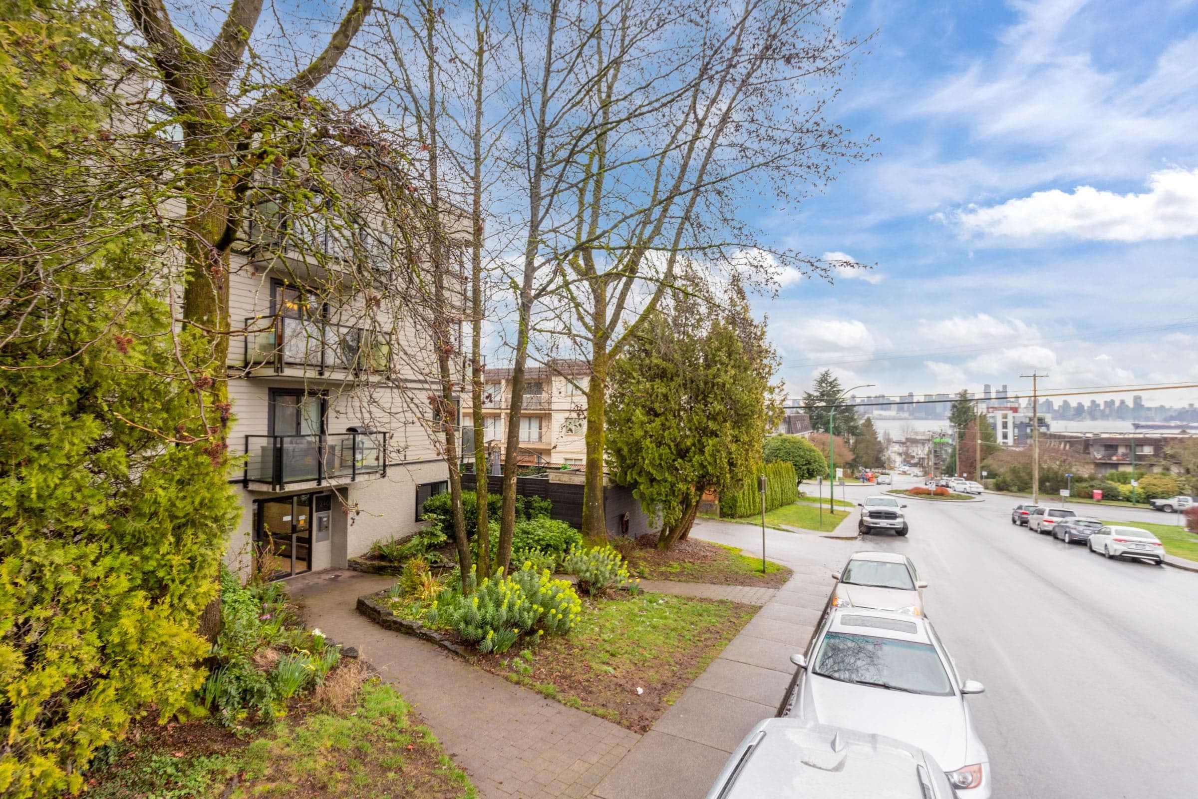 112 - 240 Mahon Avenue, North Vancouver