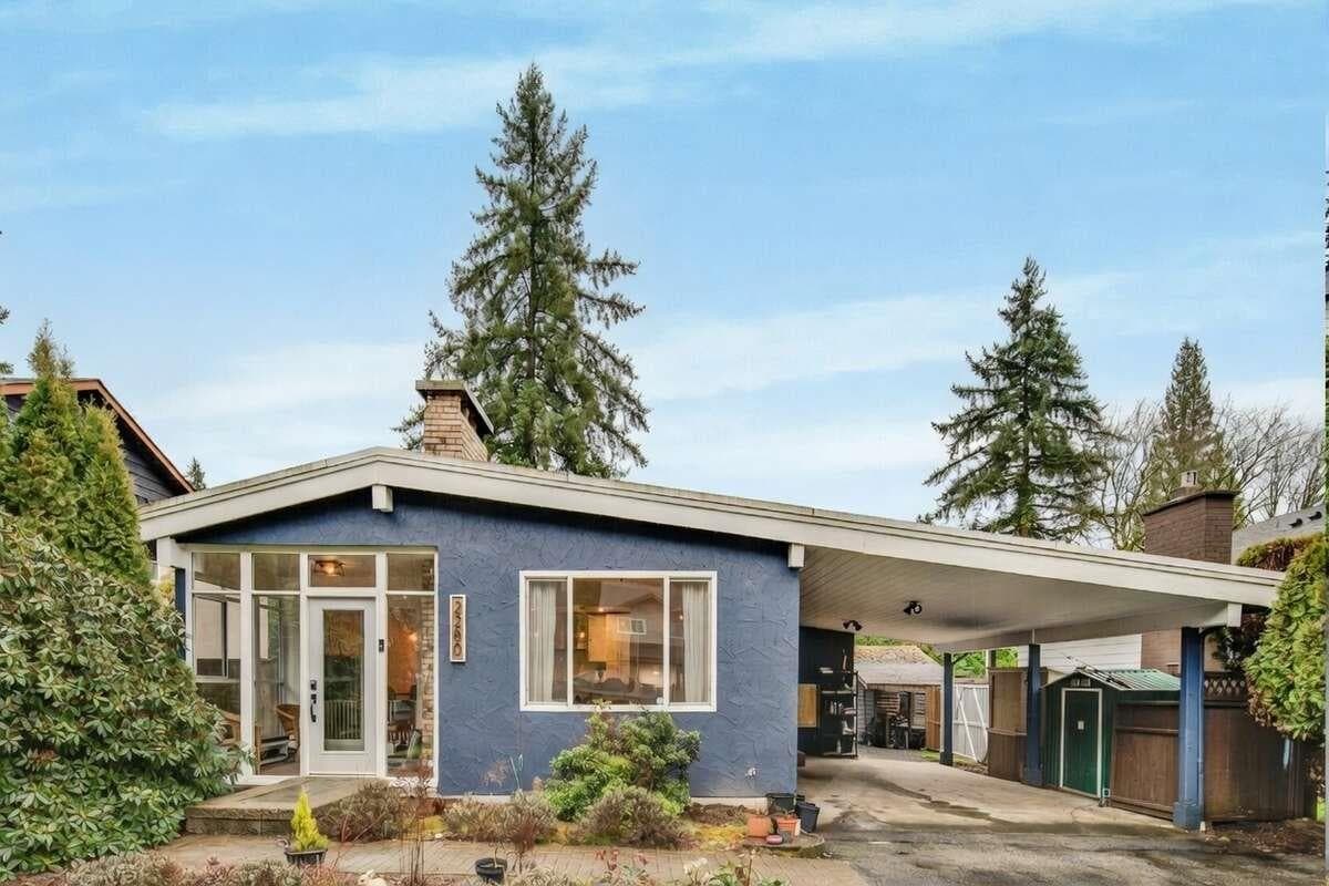 2280 King Albert Avenue, Coquitlam, V3J 1Z5 — photo 1
