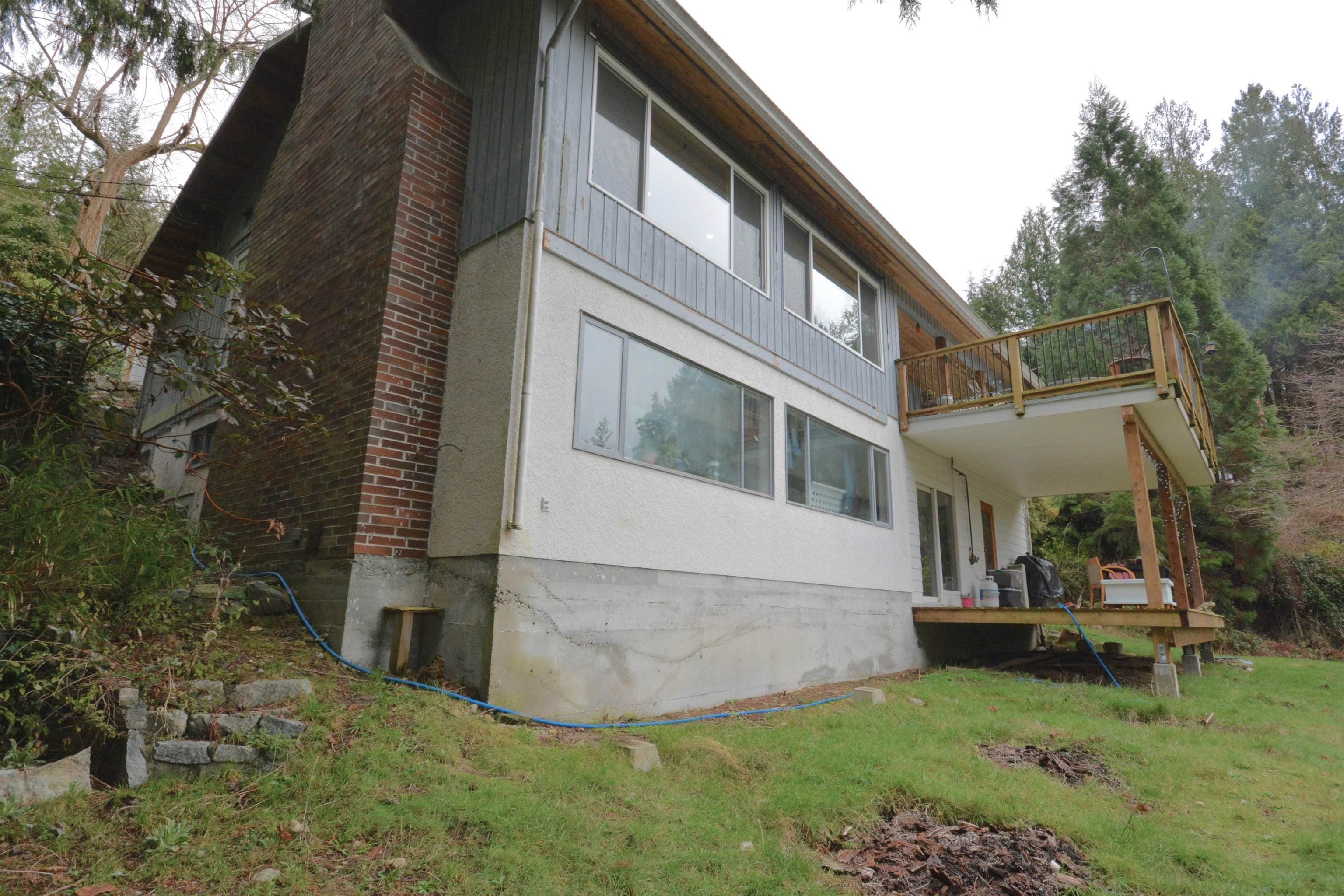 5220 Claydon Road, Garden Bay, V0N 1S1 — photo 5