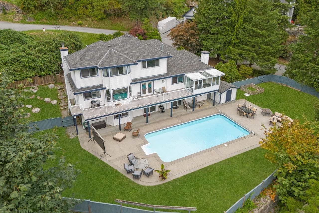 15333 Sheridan Drive, Pitt Meadows — sold