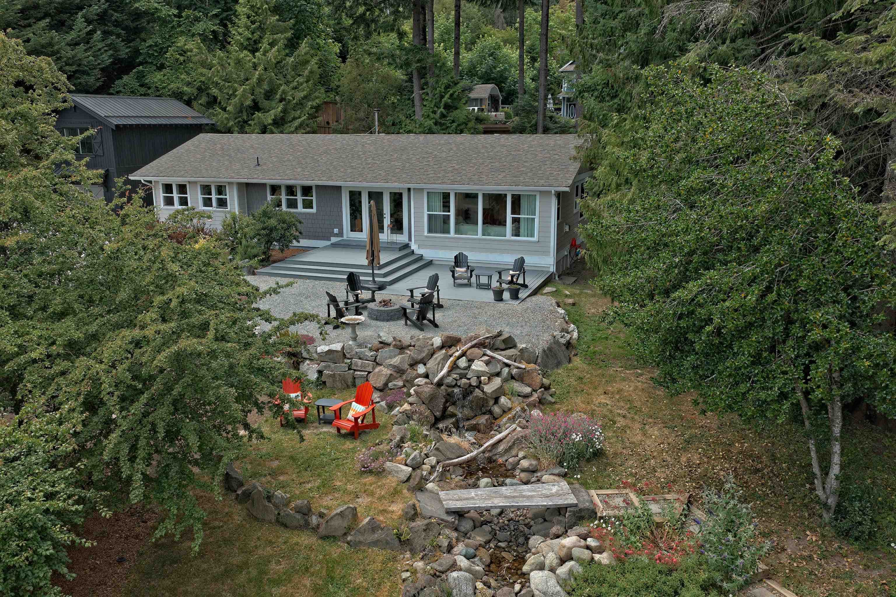 118 Douglas Road, Salt Spring Island, V8K 2J2 — photo 4