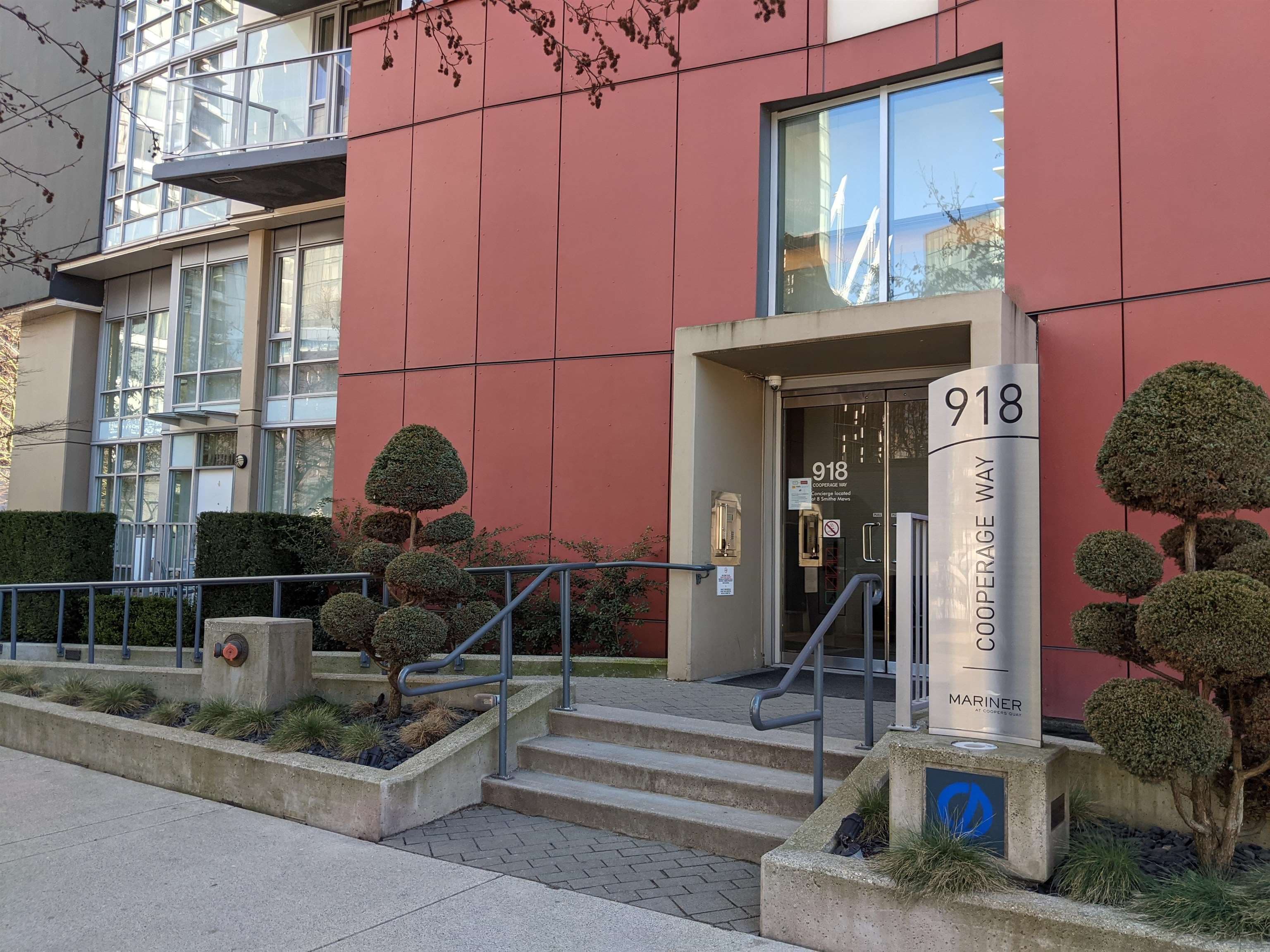 2305 - 918 Cooperage Way, Vancouver, V6B 0A7 — photo 2