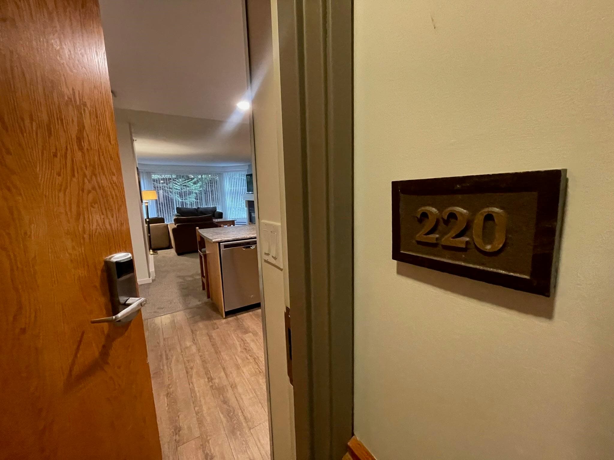 Week 2 - 4910 Spearhead Place, Whistler, V0N 1B4 — photo 2