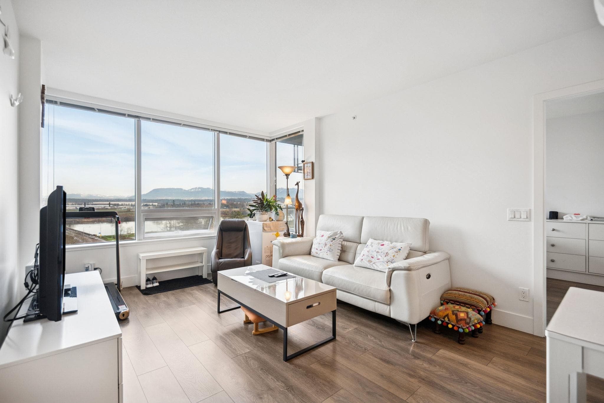 1110 - 5233 Gilbert Road, Richmond