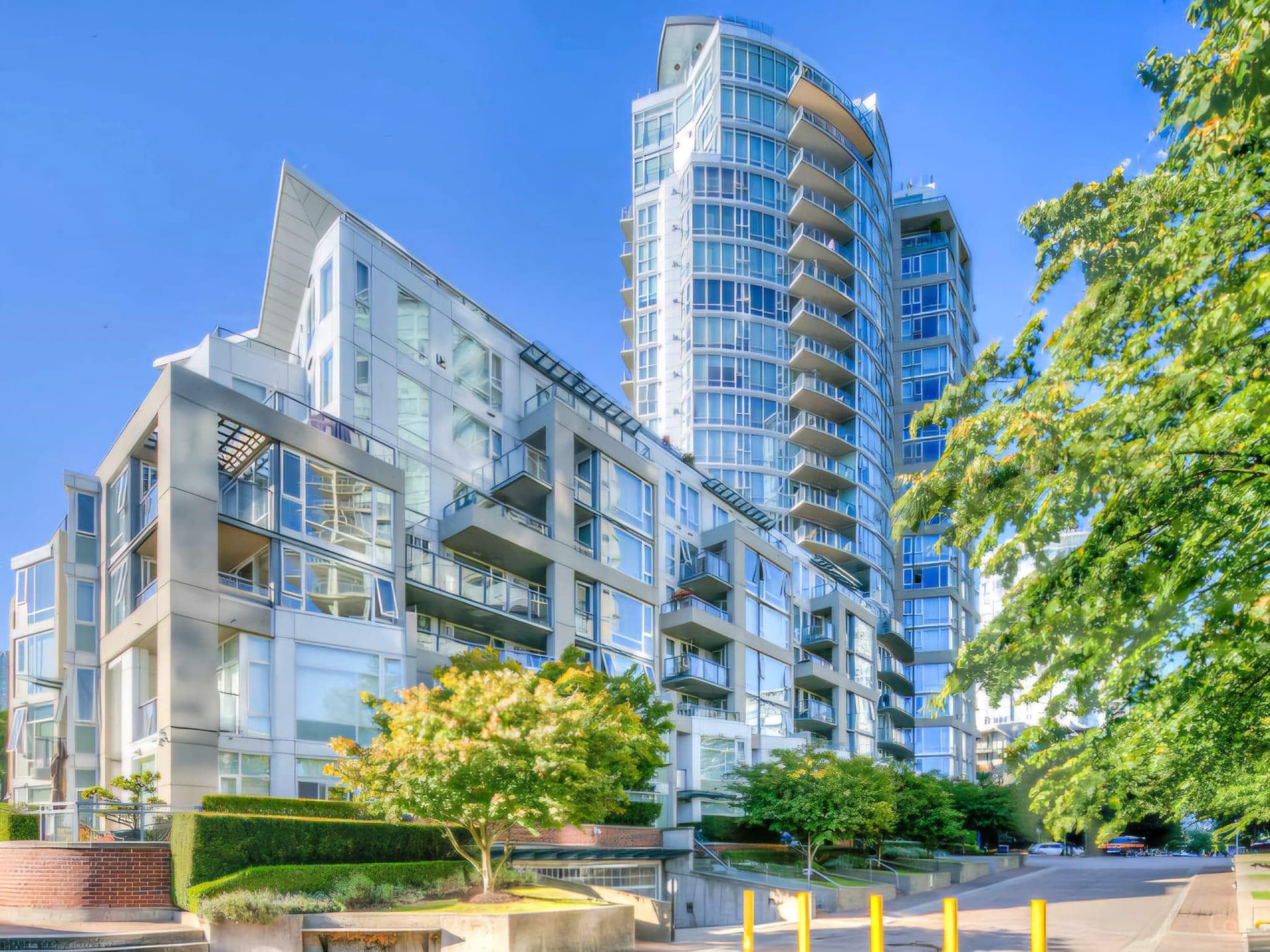 1383 Marinaside Crescent, Vancouver
