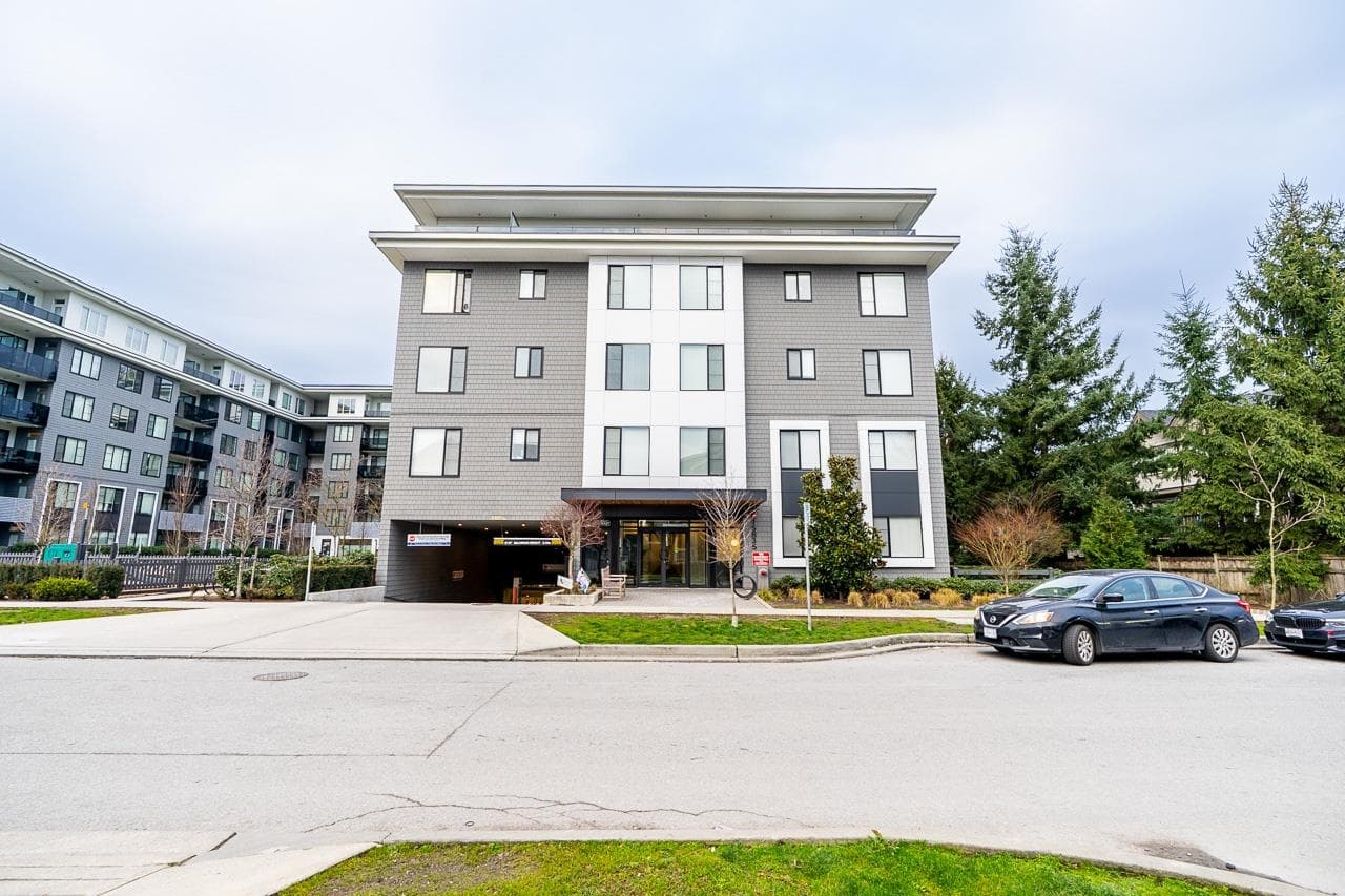 402 - 15835 85 Avenue, Surrey, V4N 6W6 — photo 1