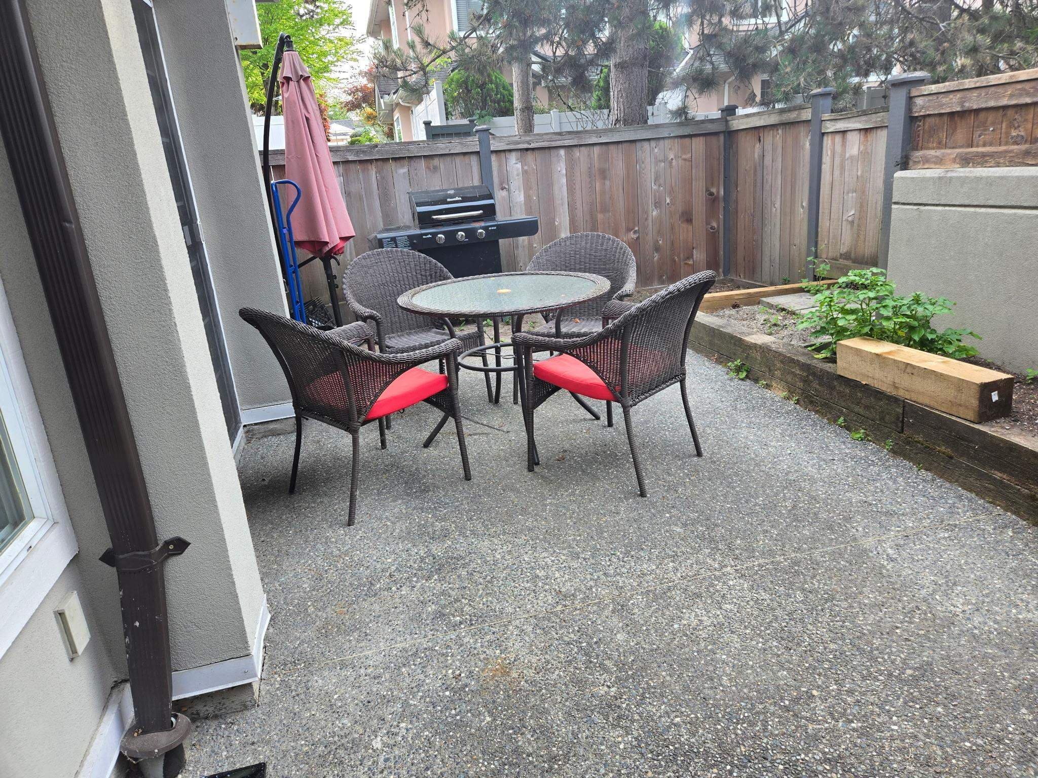 14 - 7175 17th Avenue, Burnaby, V3N 1K8 — photo 5