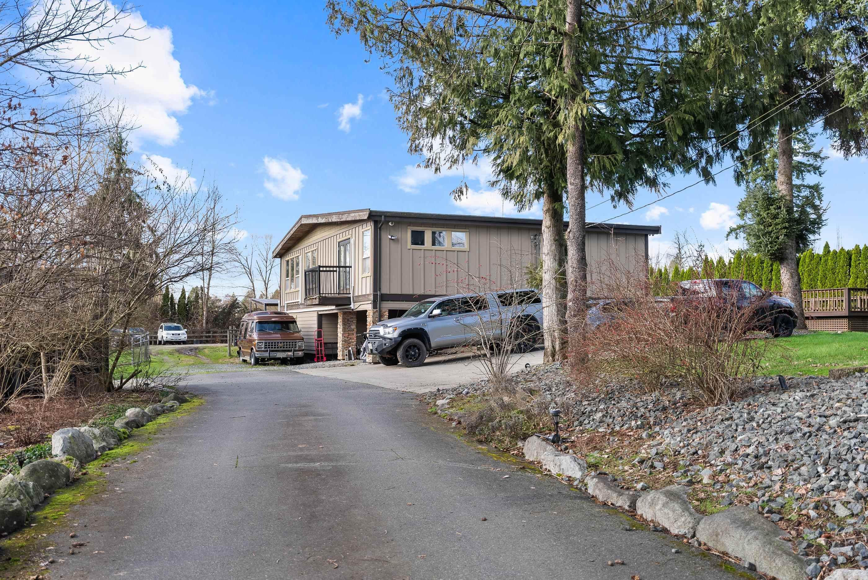 9729 216 Street, Langley, V1M 3J1 — photo 5