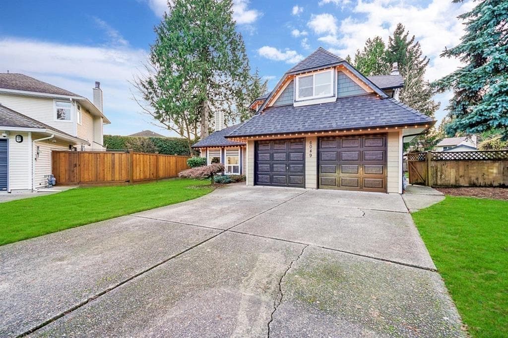6049 133a Street, Surrey, V3X 2K3 — photo 2
