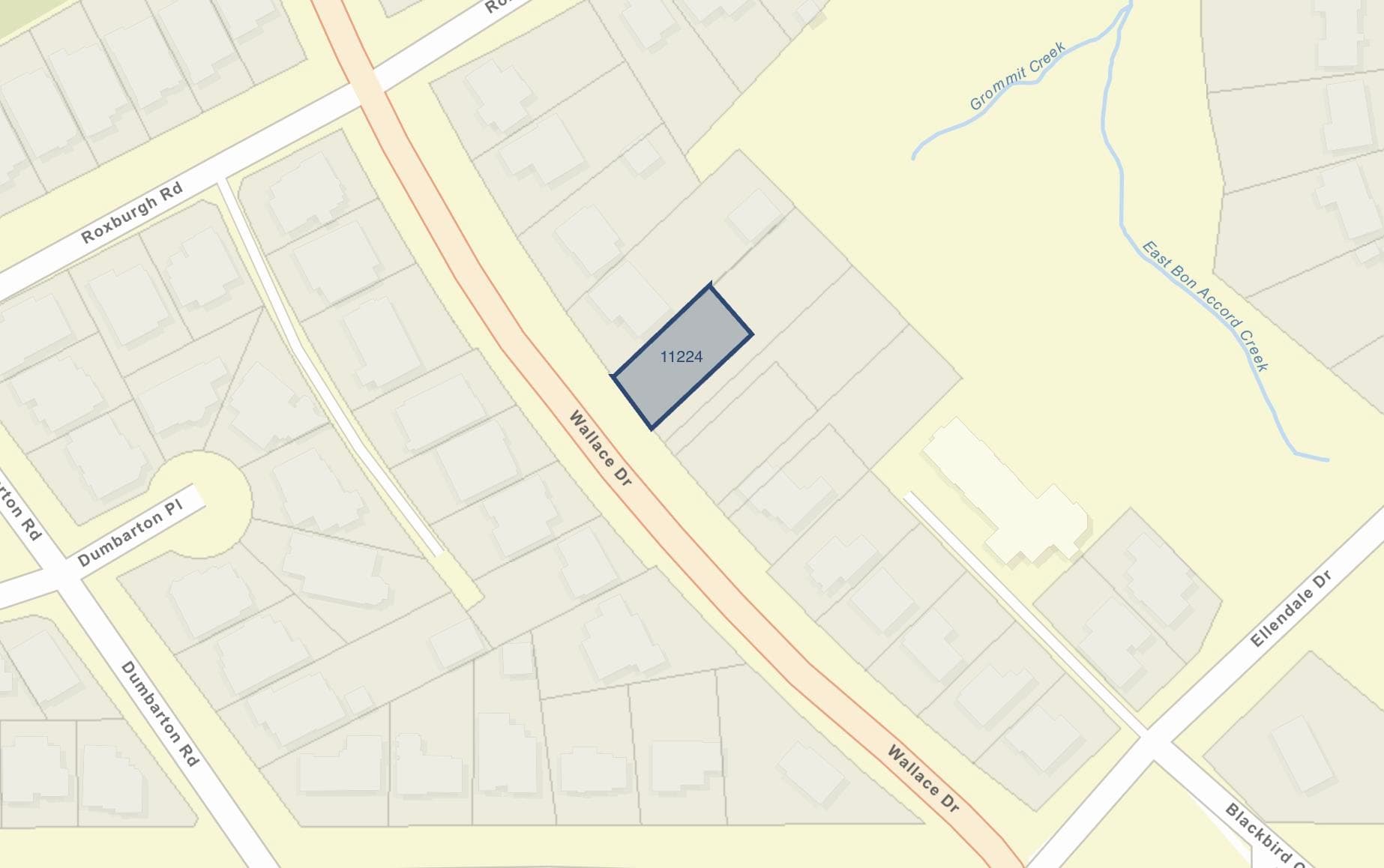 11224 Wallace Drive, Surrey, V3R 5T1 — photo 1