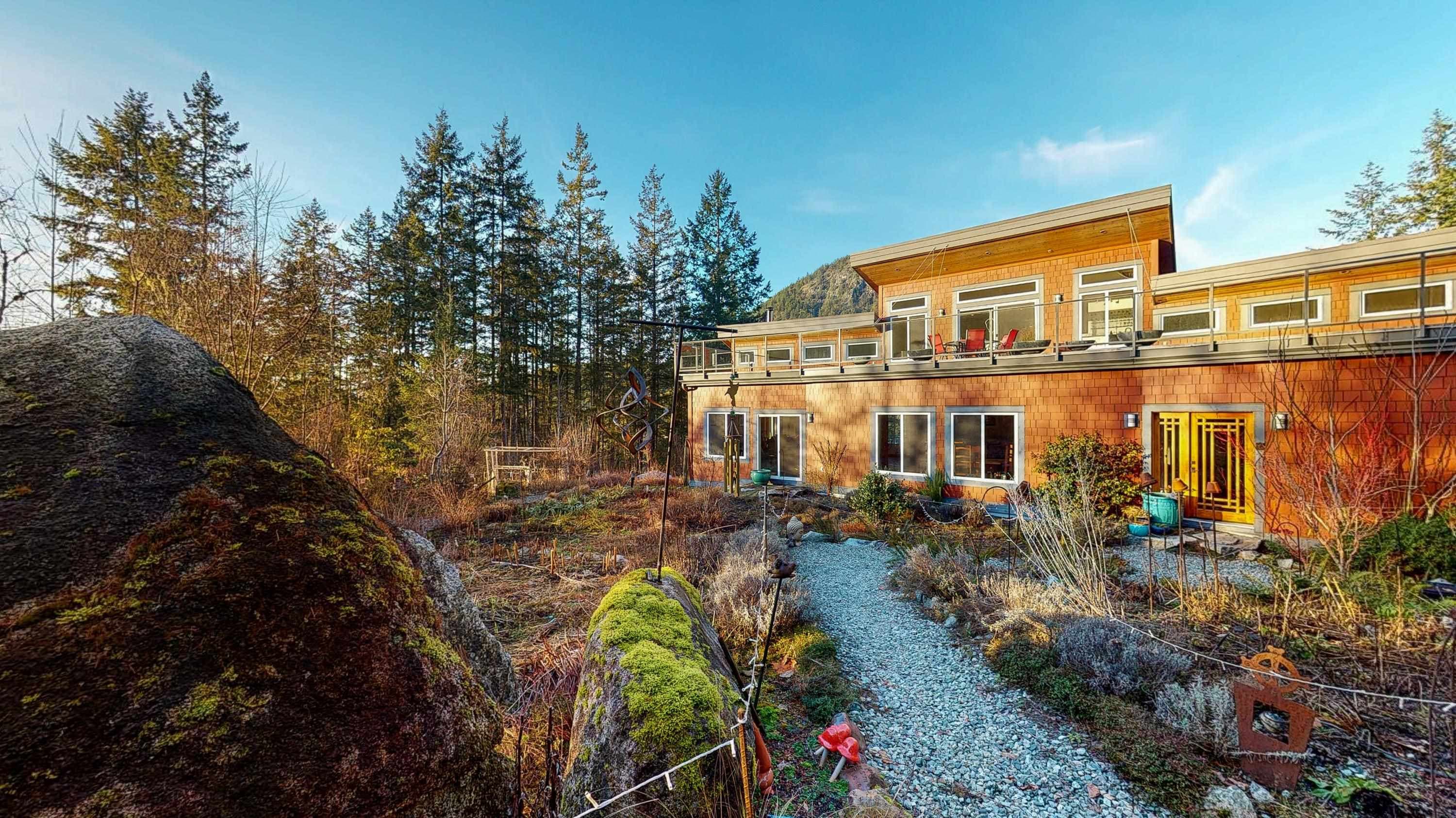 12899 Sunshine Coast Highway, Madeira Park