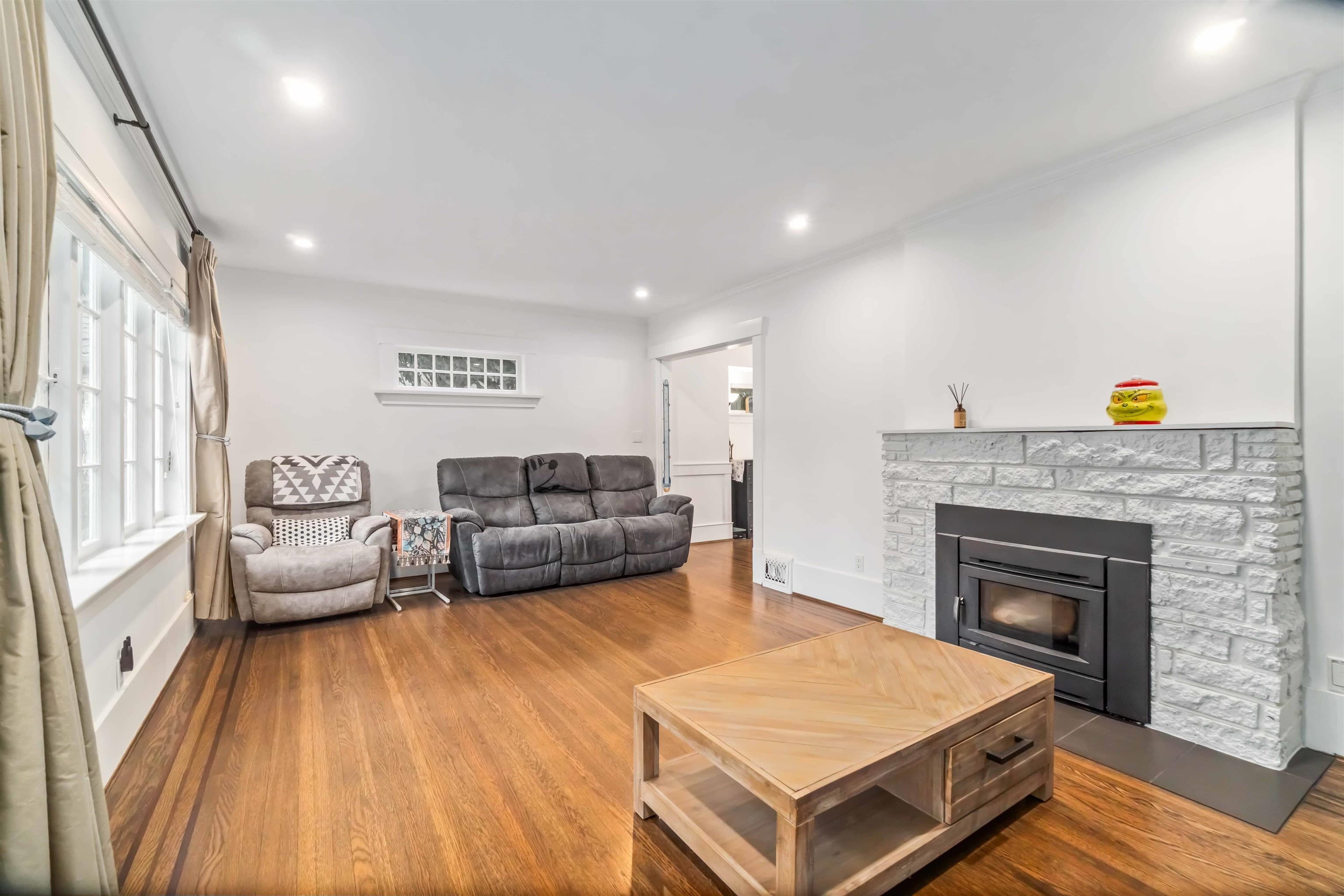 3322 W 38th Avenue, Vancouver, V6N 2X7 — photo 3