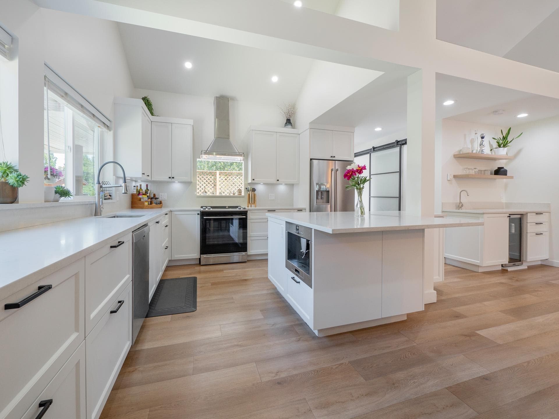 6251 Jasper Road, Sechelt, V7Z 0M2 — photo 5