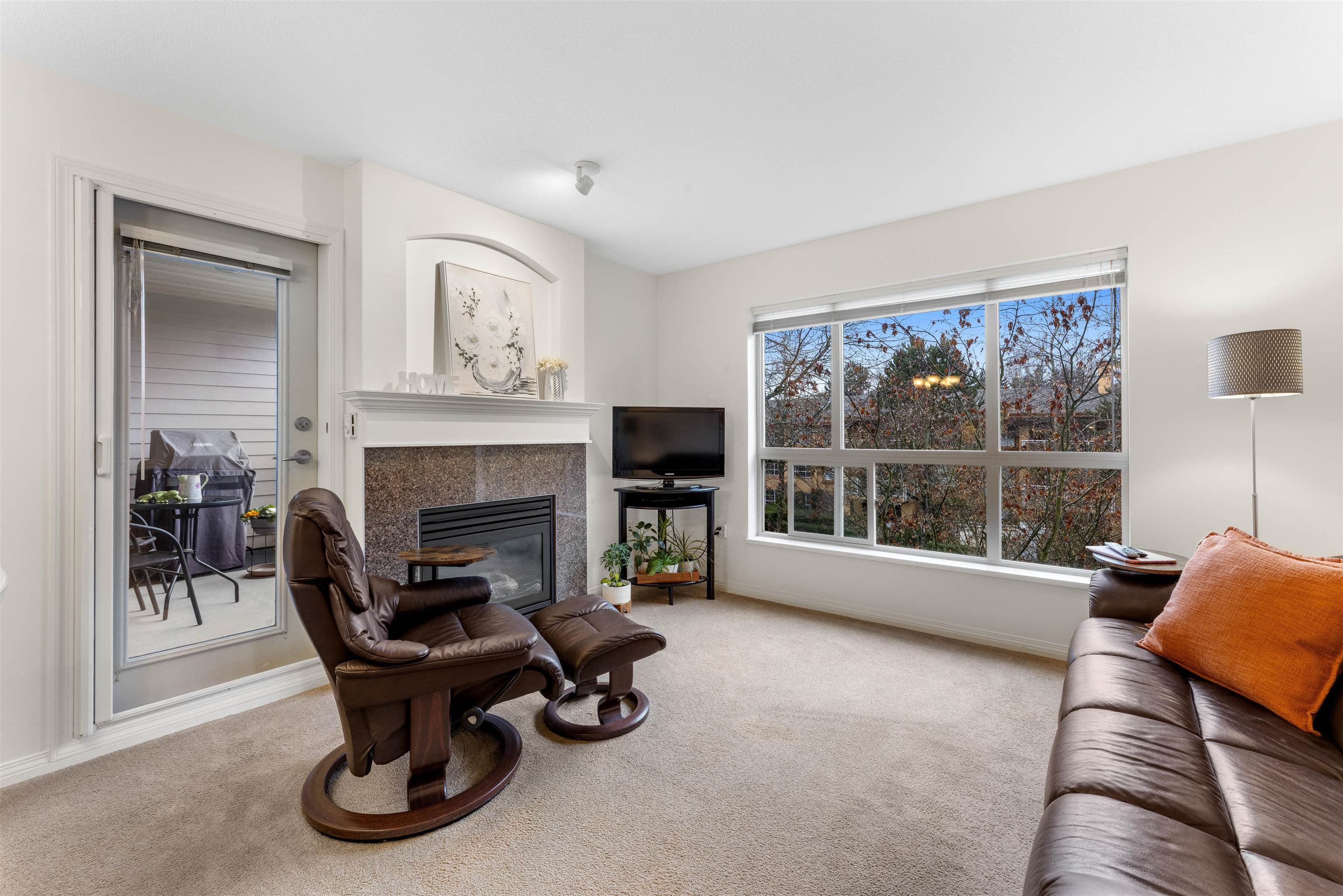 310 - 15188 22 Avenue, Surrey, V4A 9T4 — photo 3