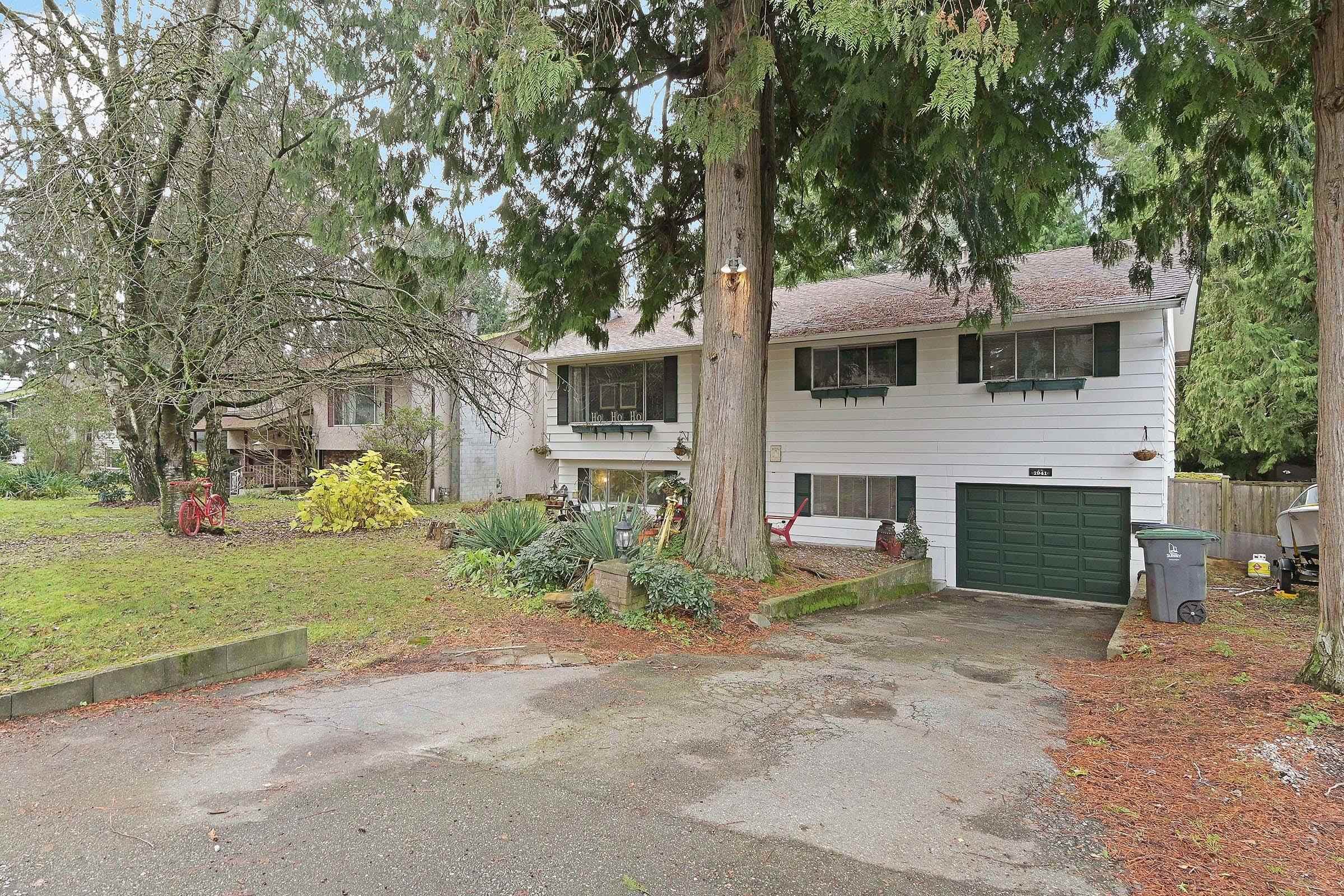 1941 127a Street, Surrey, V4A 3S8 — photo 3