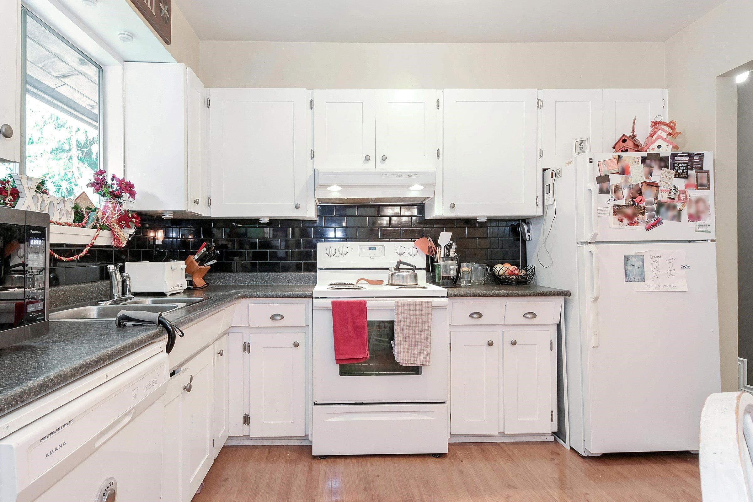 1941 127a Street, Surrey, V4A 3S8 — photo 4