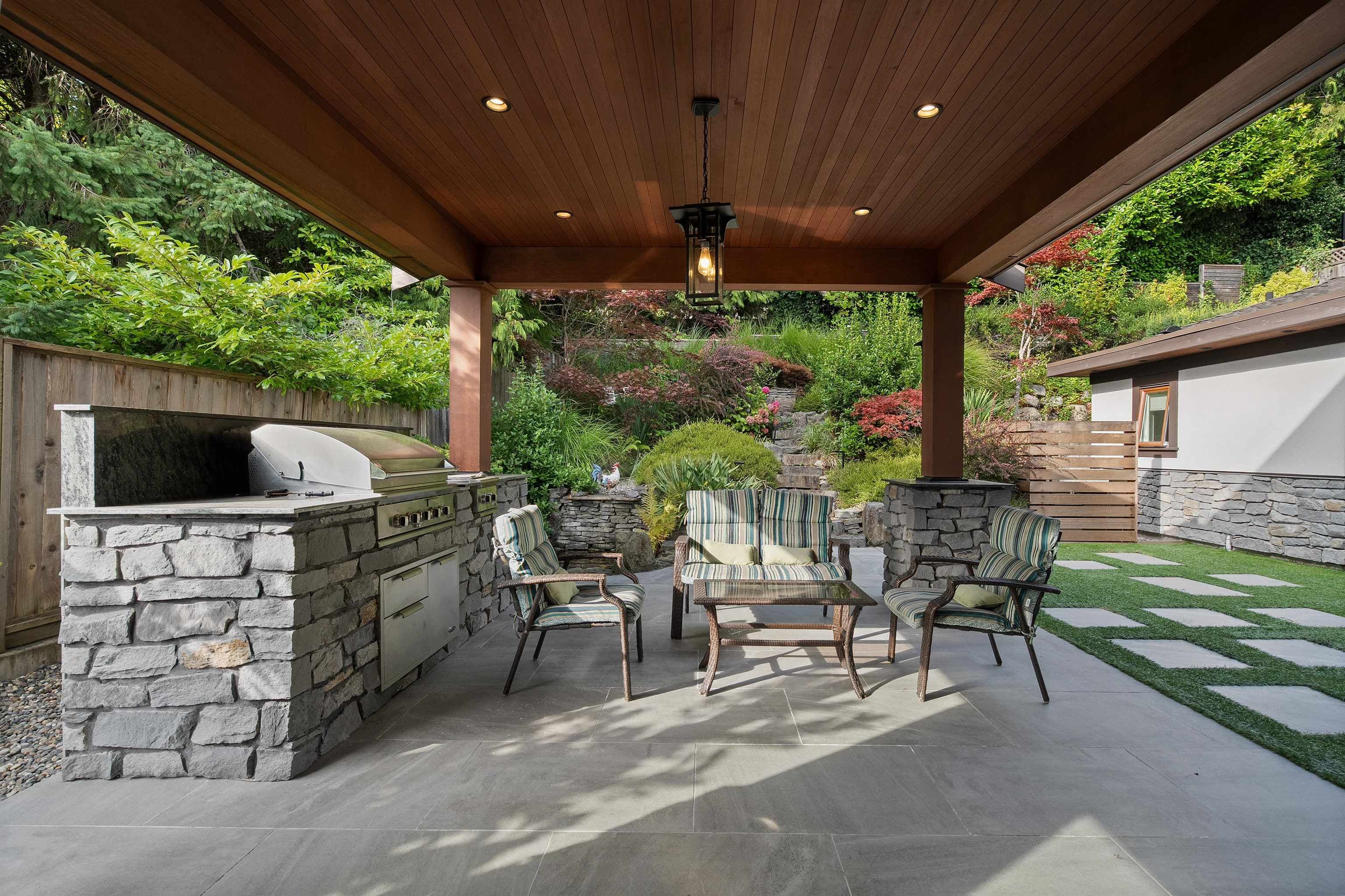 2643 Nelson Avenue, West Vancouver, V7V 2R8 — photo 3