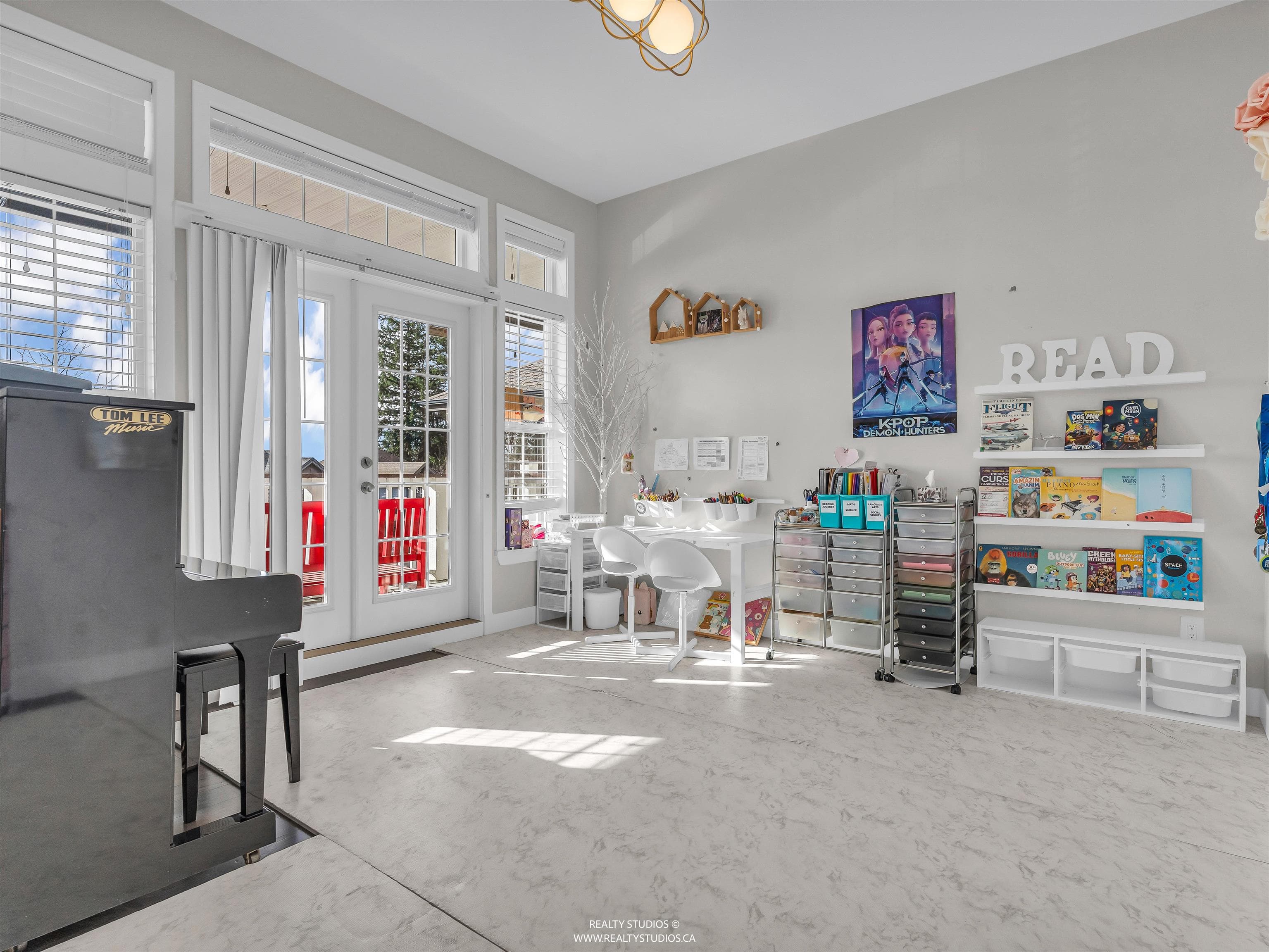 3469 Stephens Court, Coquitlam, V3E 0H8 — photo 5