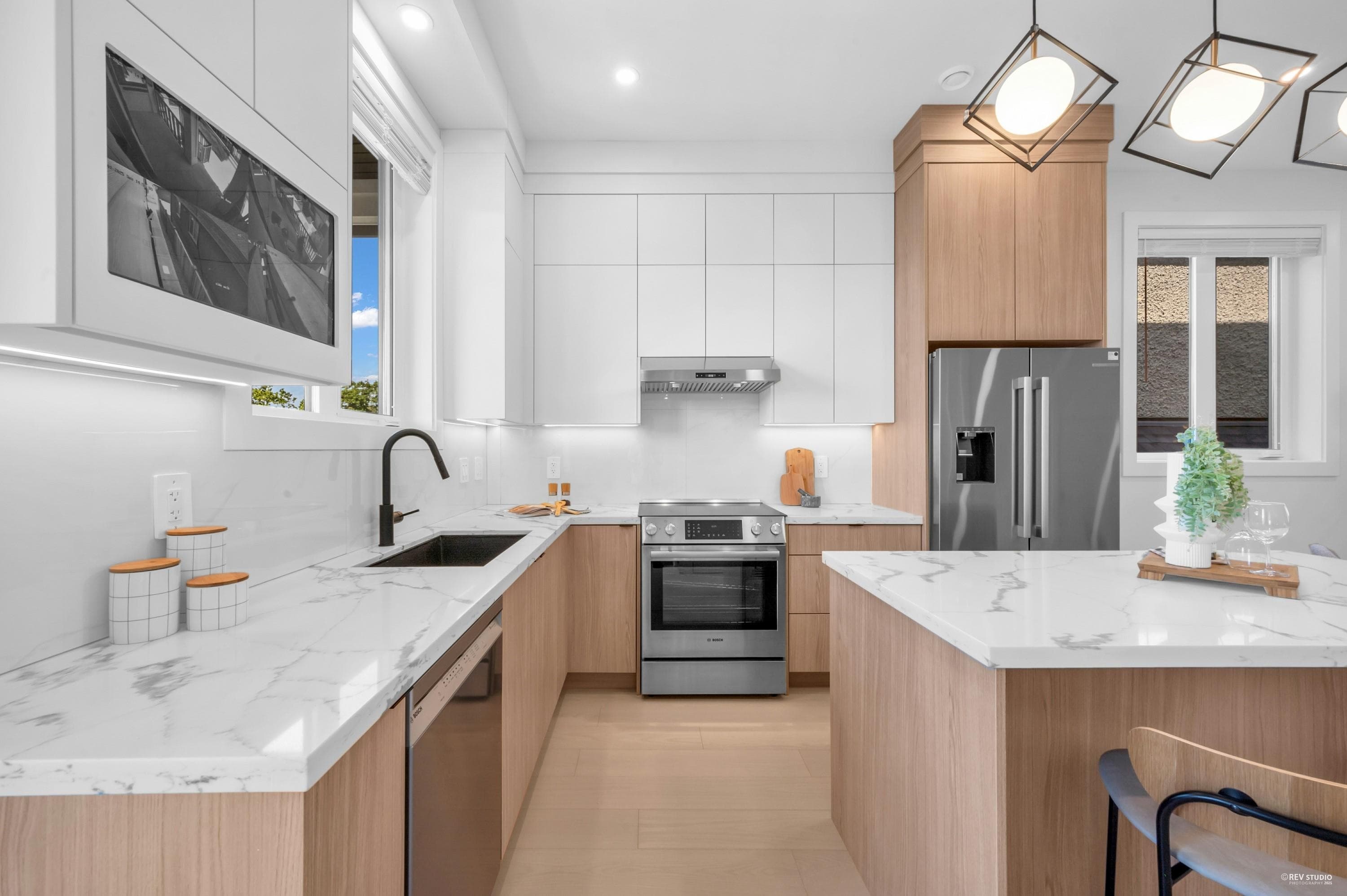 3415 Seaforth Drive, Vancouver, V5M 4C6 — photo 5
