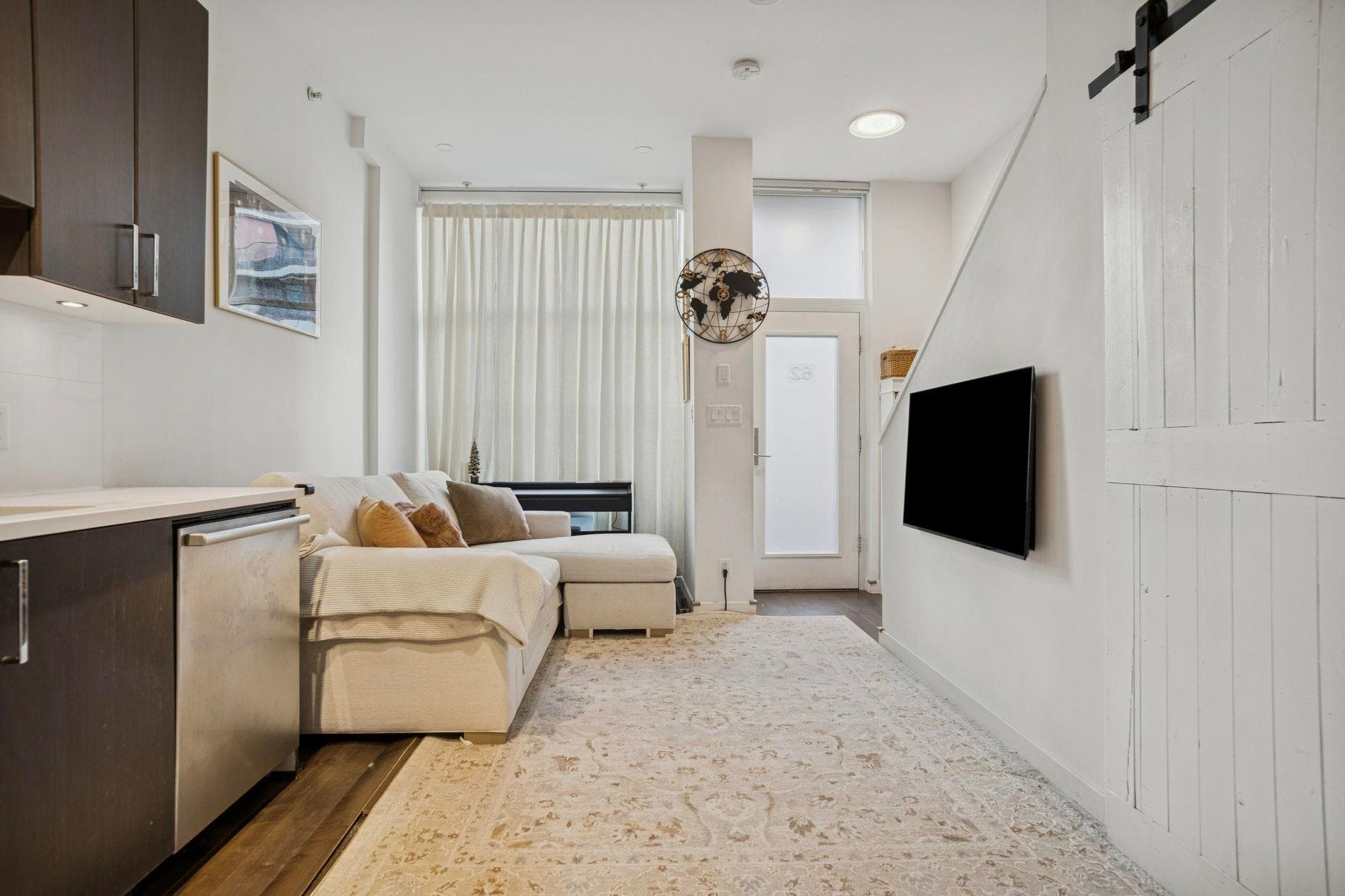 62 W 1st Avenue, Vancouver, V5Y 0K4 — photo 3