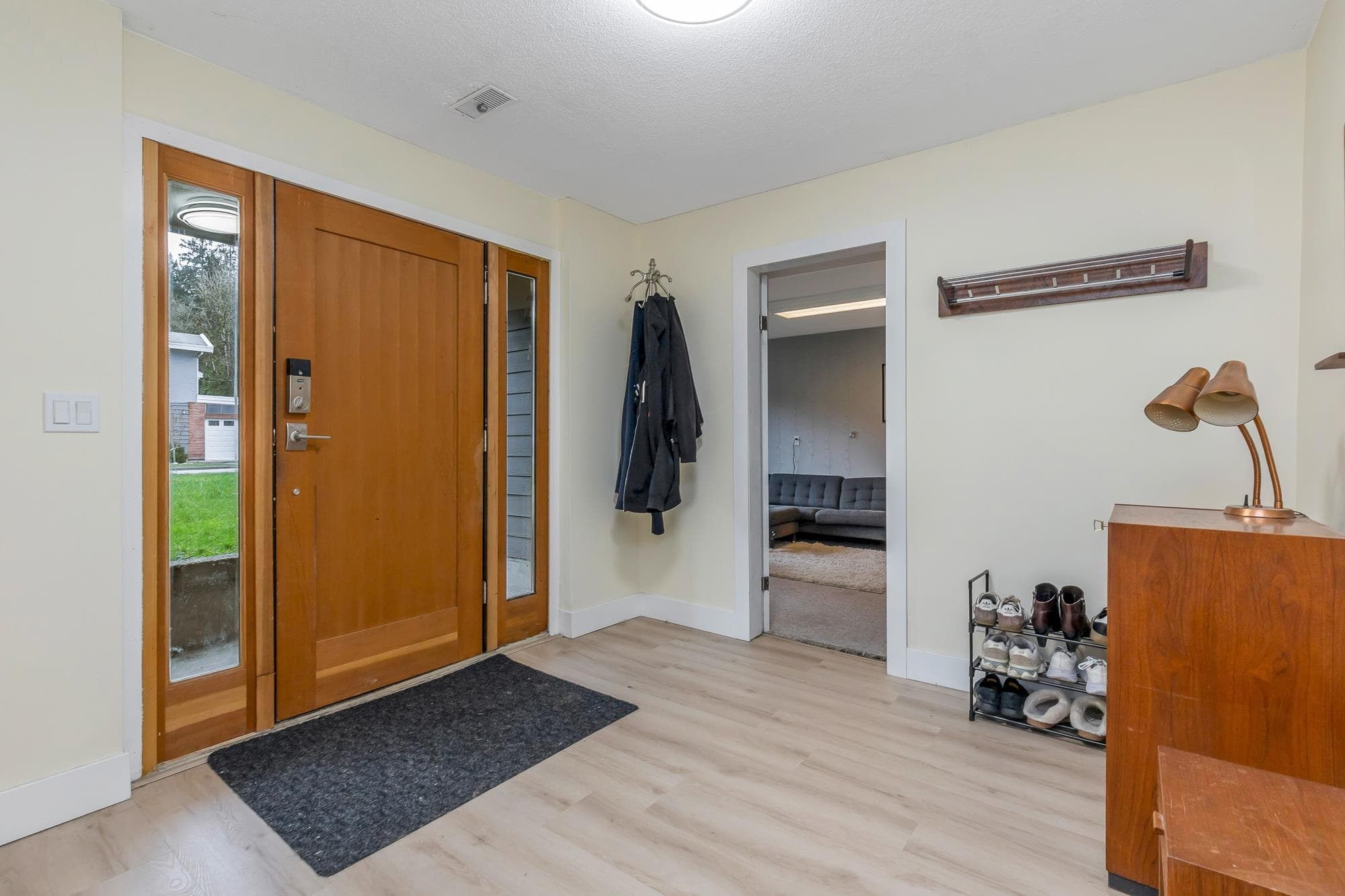 1130 Blue Heron Crescent, Port Coquitlam, V3B 1X1 — photo 4