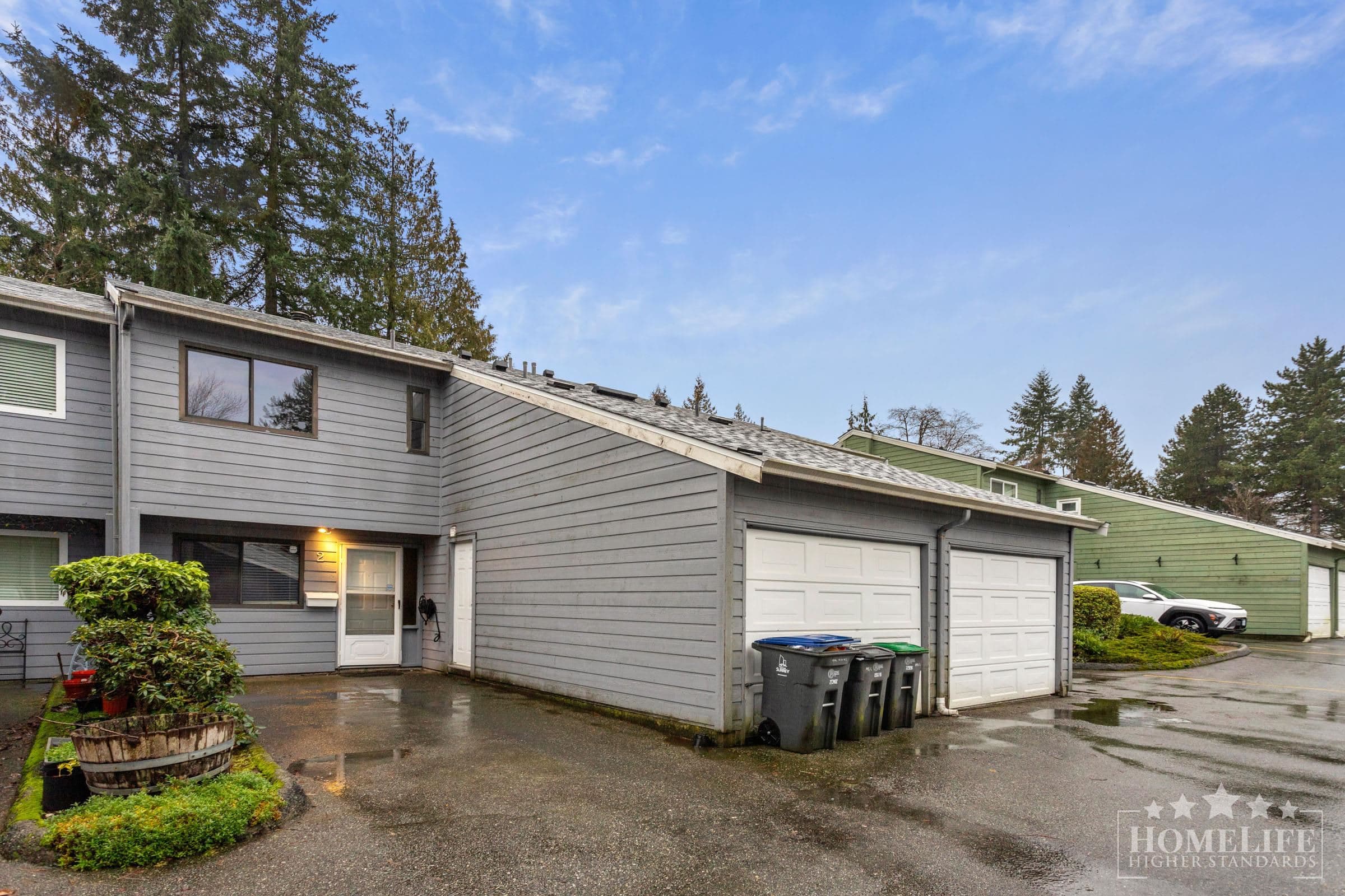 2 - 9976 149 Street, Surrey