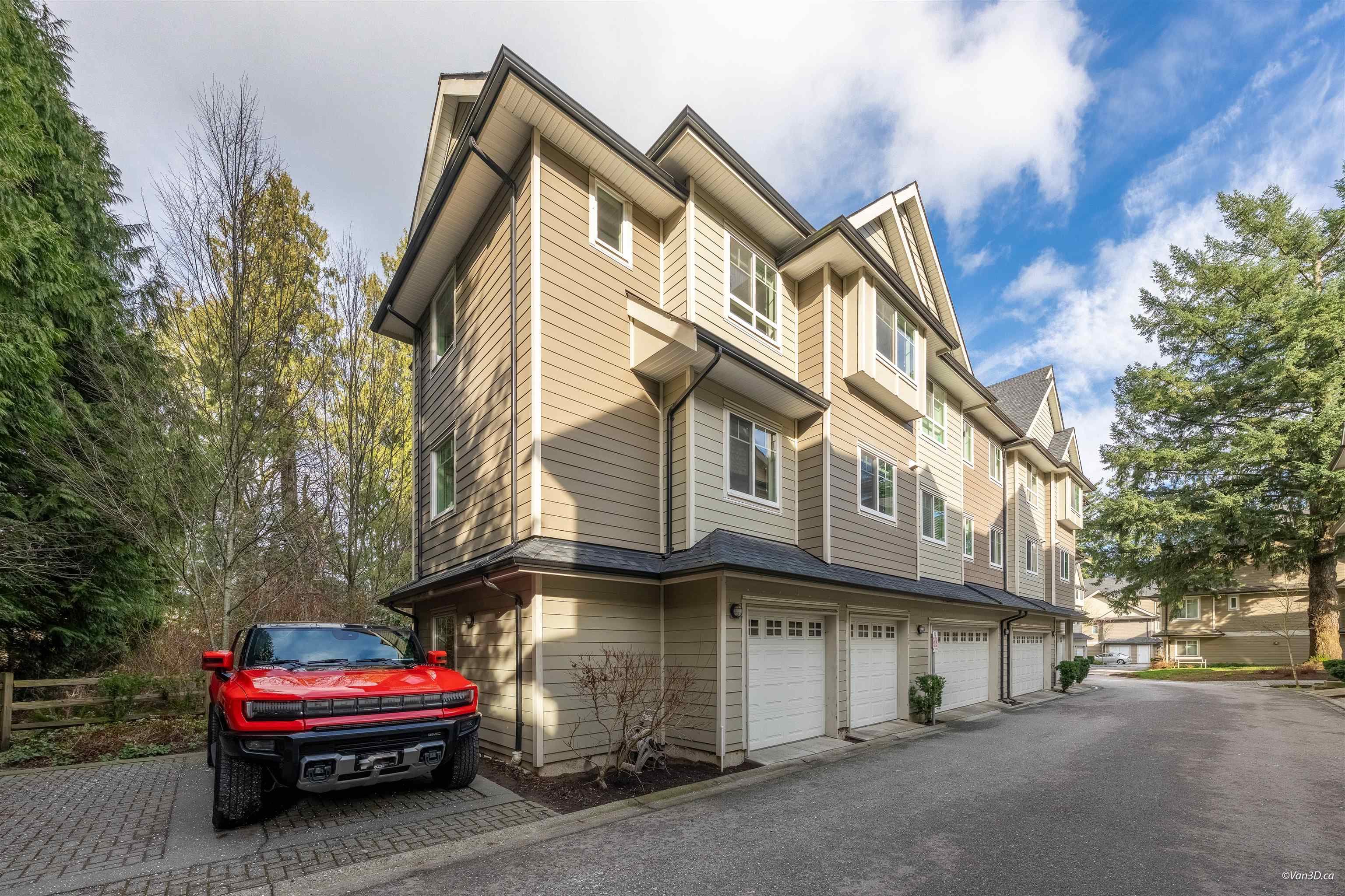 24 - 14285 64 Avenue, Surrey, V3W 1Z2 — photo 1