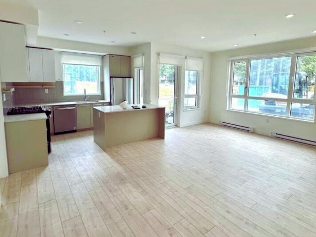105 - 13788 76 Avenue, Surrey, V3W 2T3 — photo 4