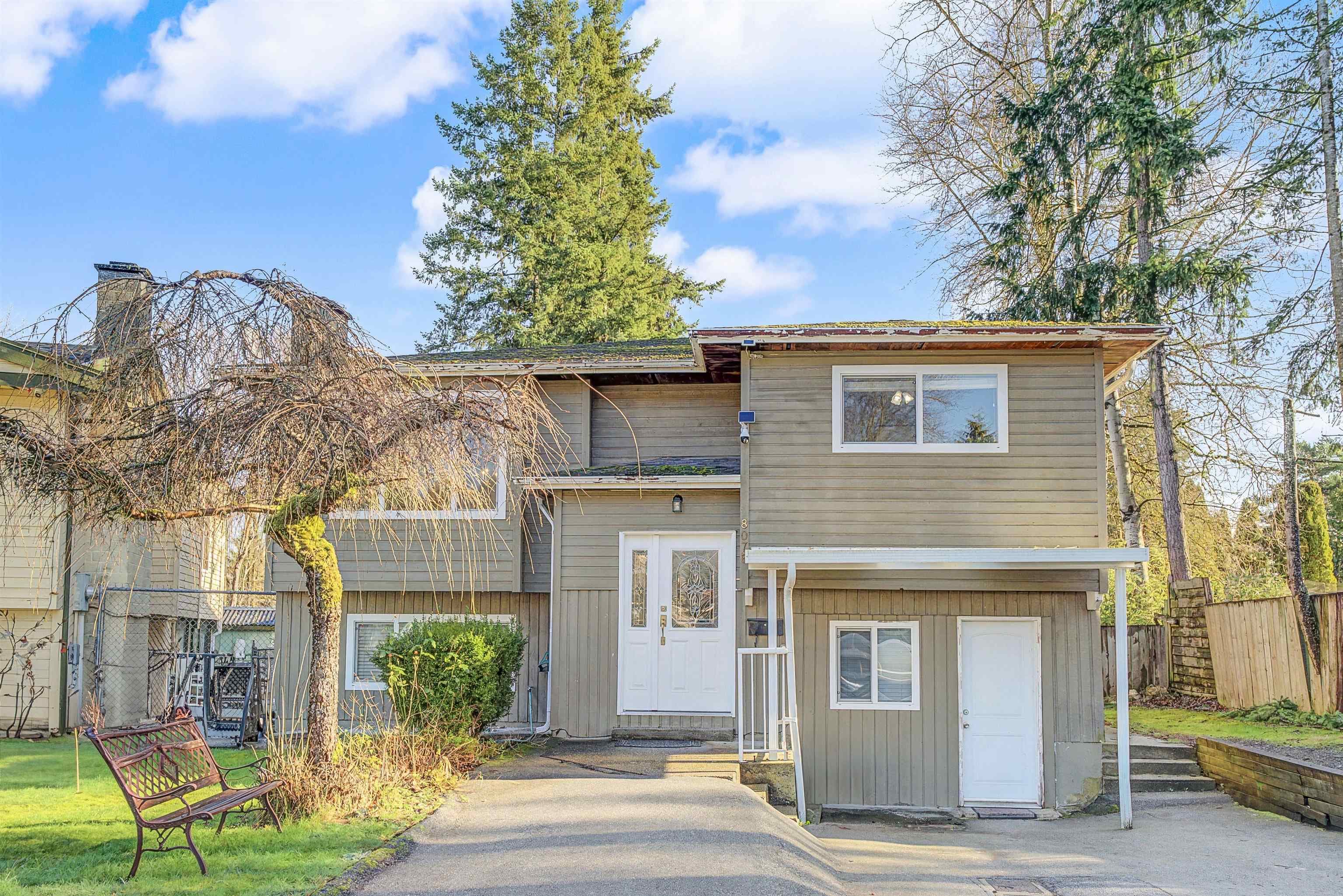 8076 139a Street, Surrey, V3W 8P6 — photo 3