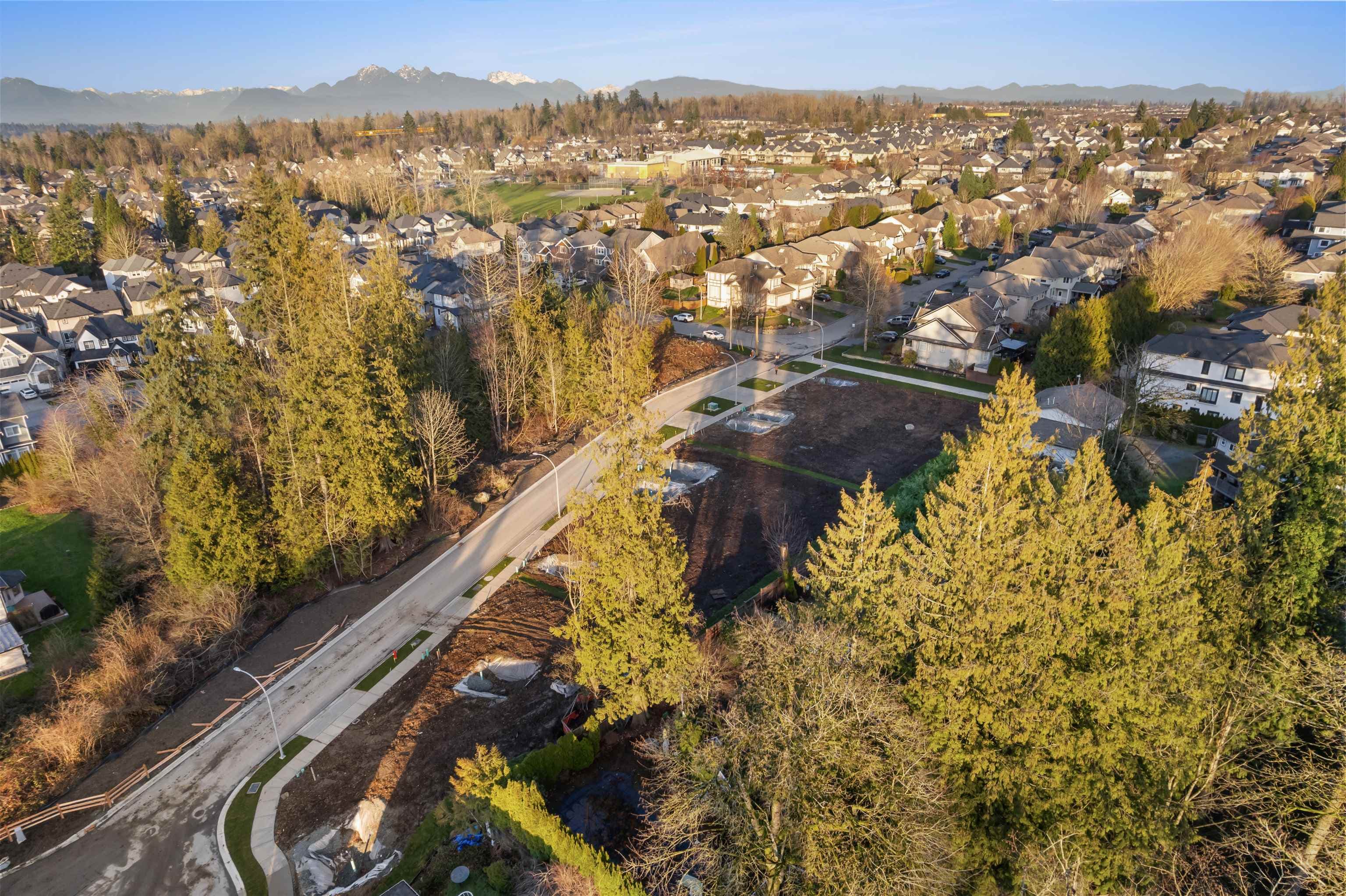 18086 66 Avenue, Surrey, V3S 9A2 — photo 5