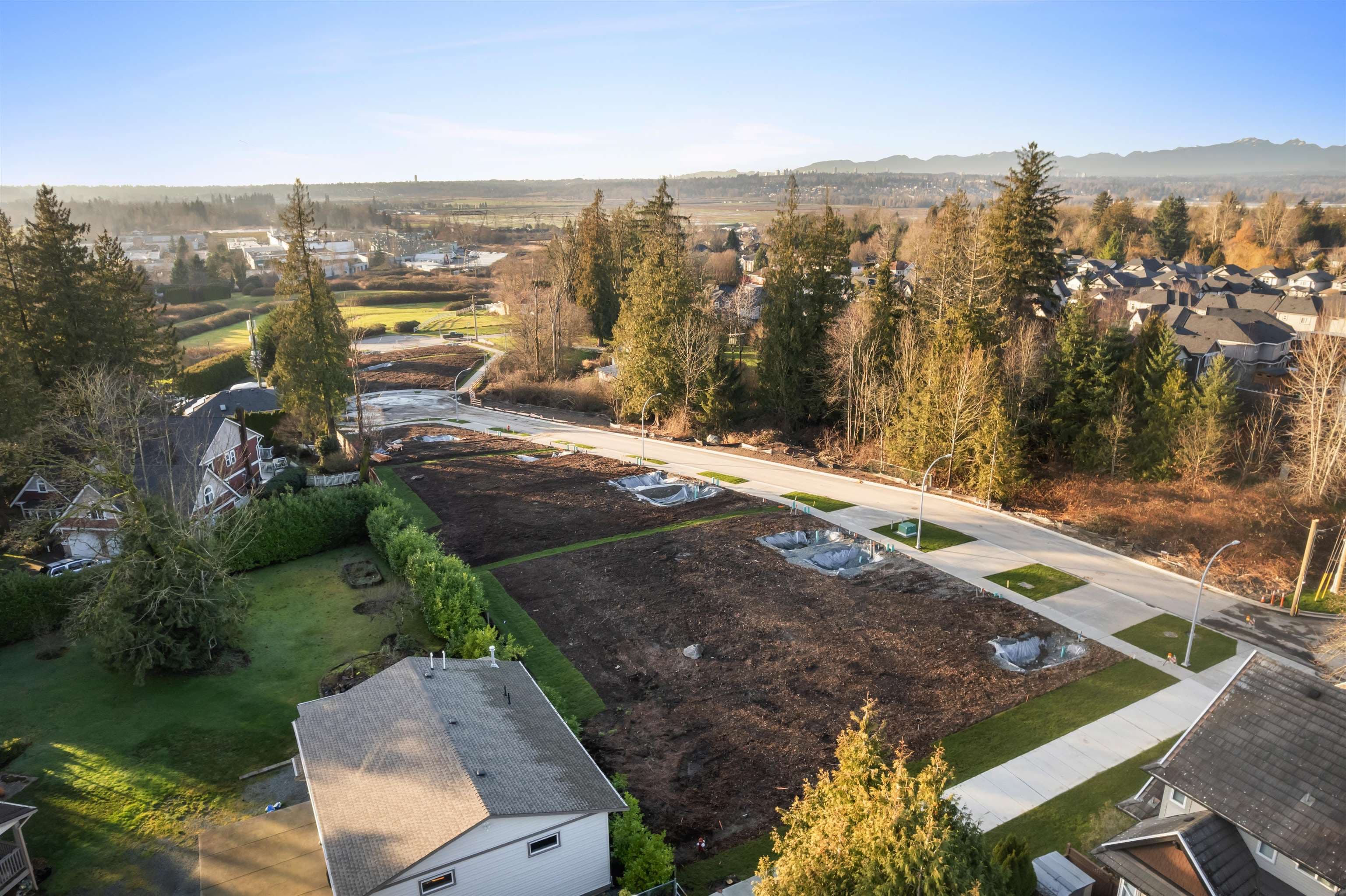 18086 66 Avenue, Surrey, V3S 9A2 — photo 4