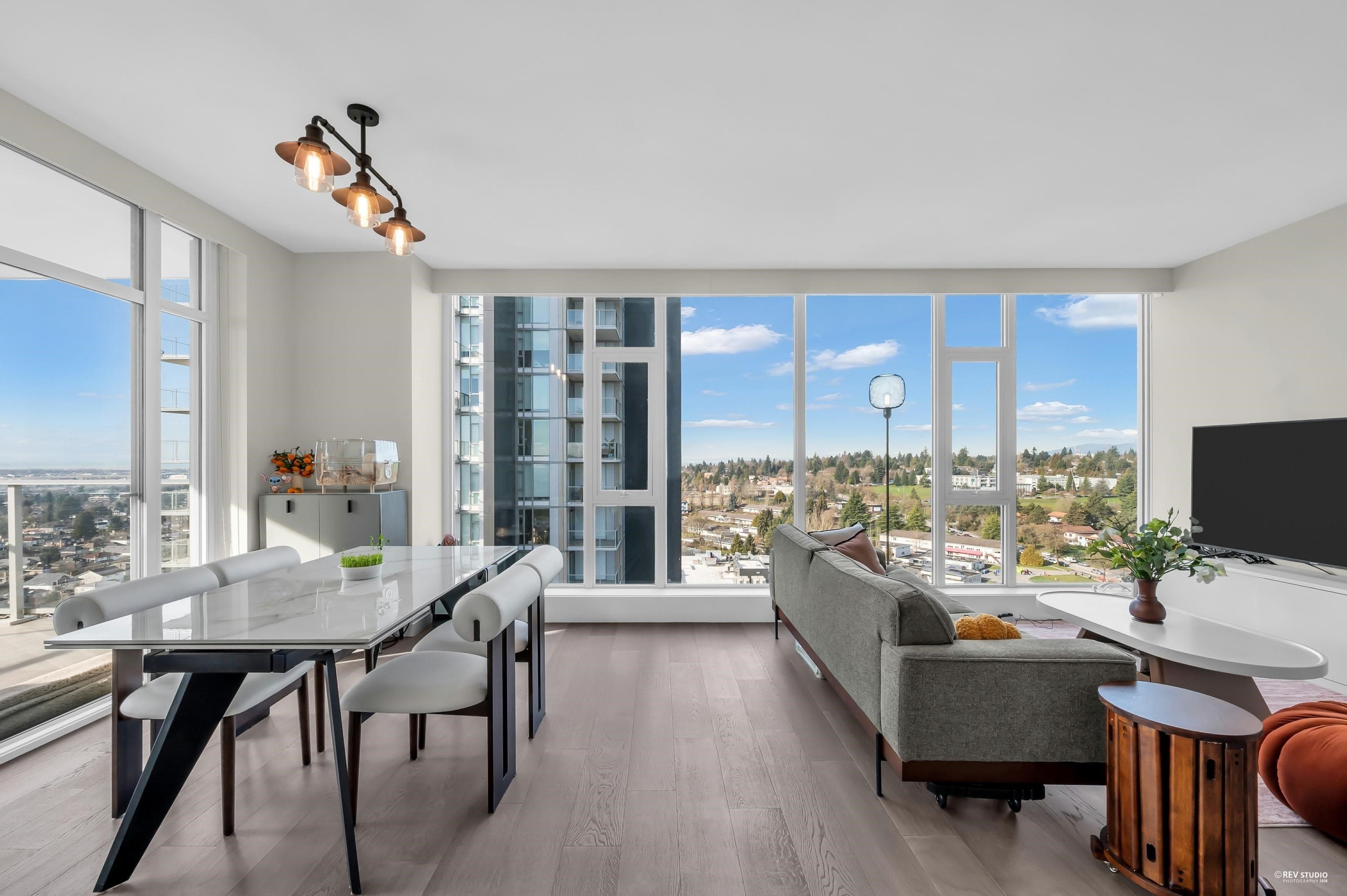 1906 - 7433 Cambie Street, Vancouver, V6P 0J8 — photo 2