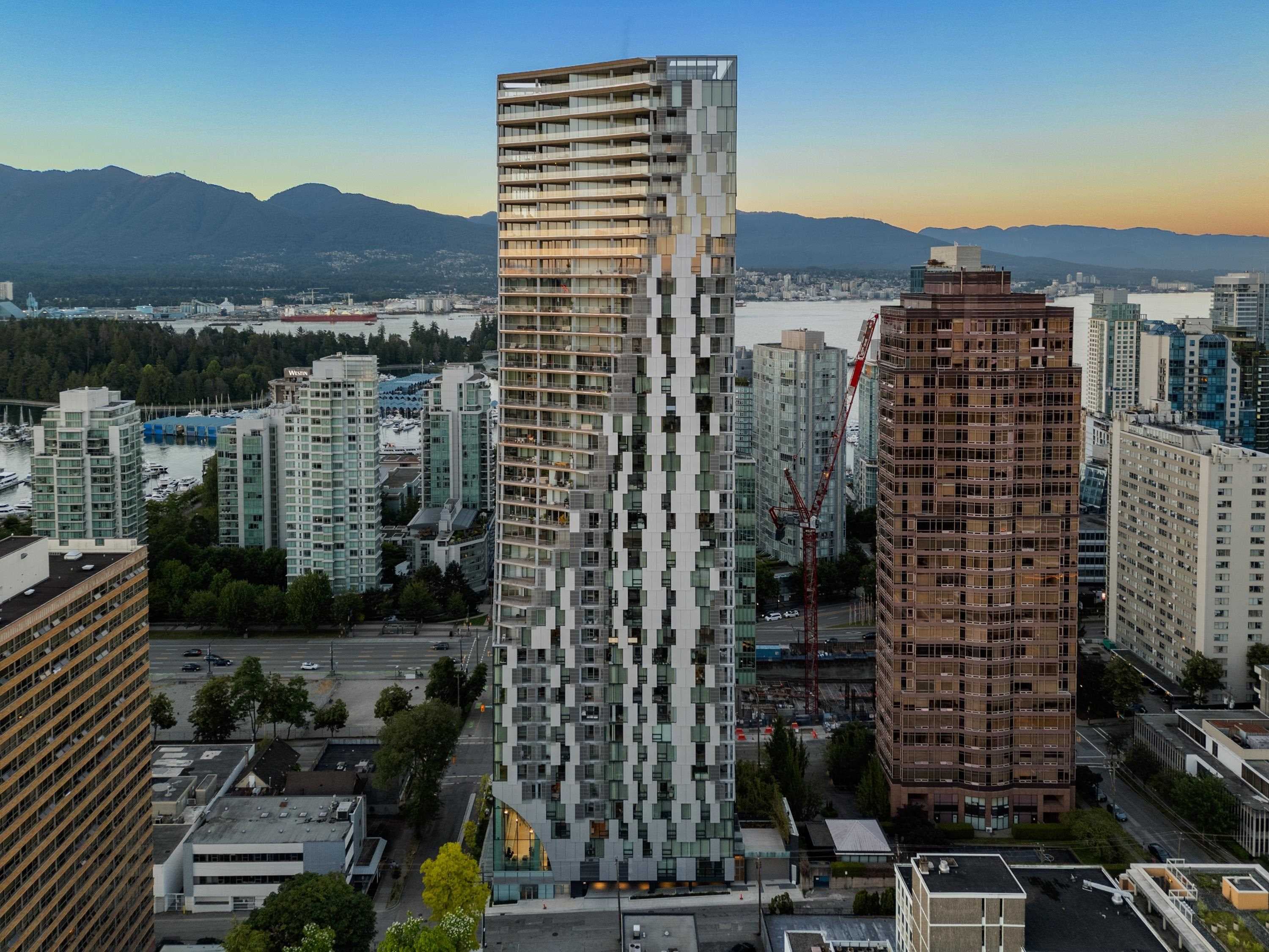 501 - 1568 Alberni Street, Vancouver, V6G 0E3 — photo 2