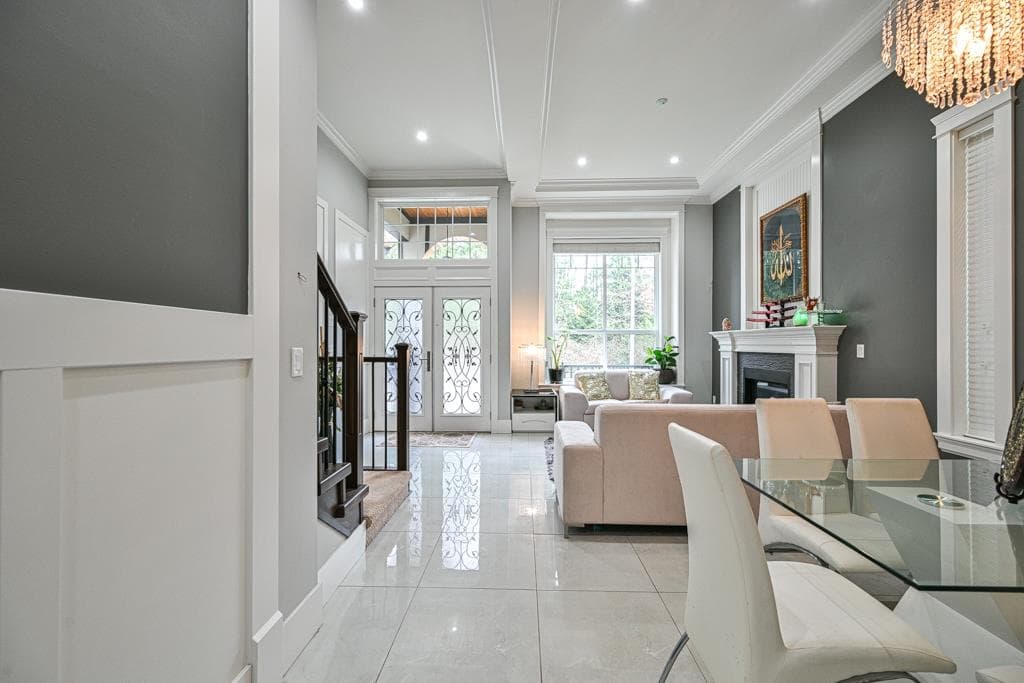 5916 139 Street, Surrey, V3X 0G6 — photo 3
