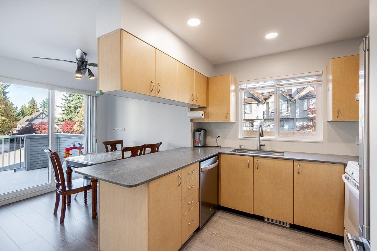 9 - 22728 Norton Court, Richmond, V6V 2W7 — photo 5