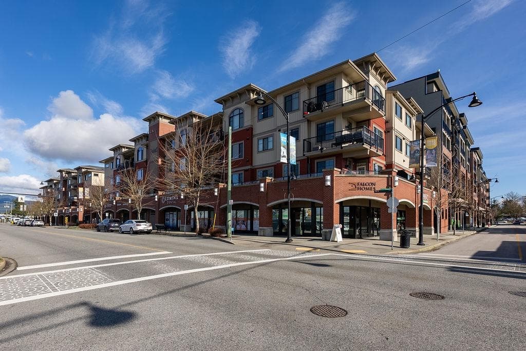 305 - 11862 226 Street, Maple Ridge, V2X 9C8 — photo 2