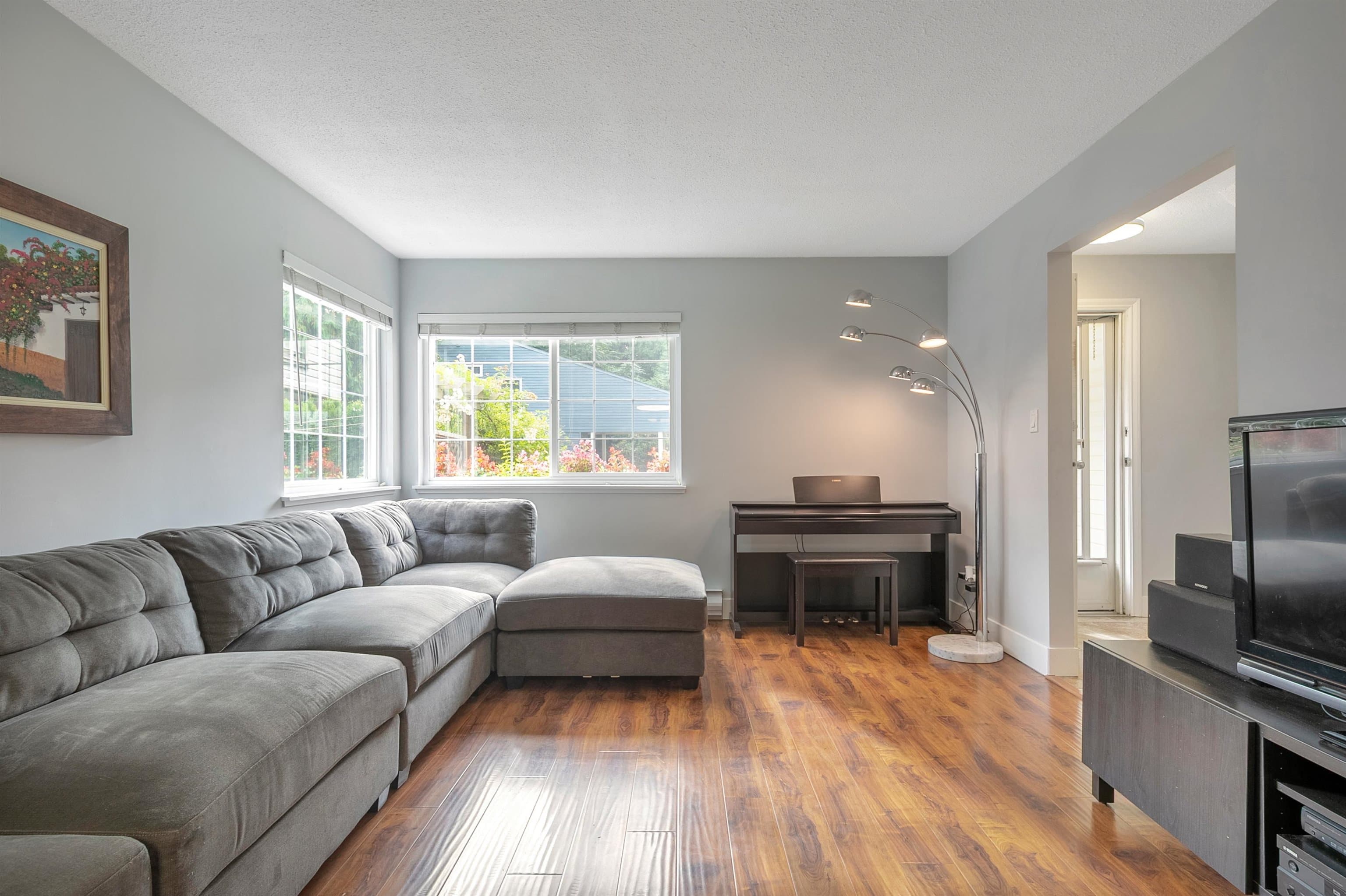 41 - 2986 Coast Meridian Road, Port Coquitlam, V3B 3M8 — photo 4