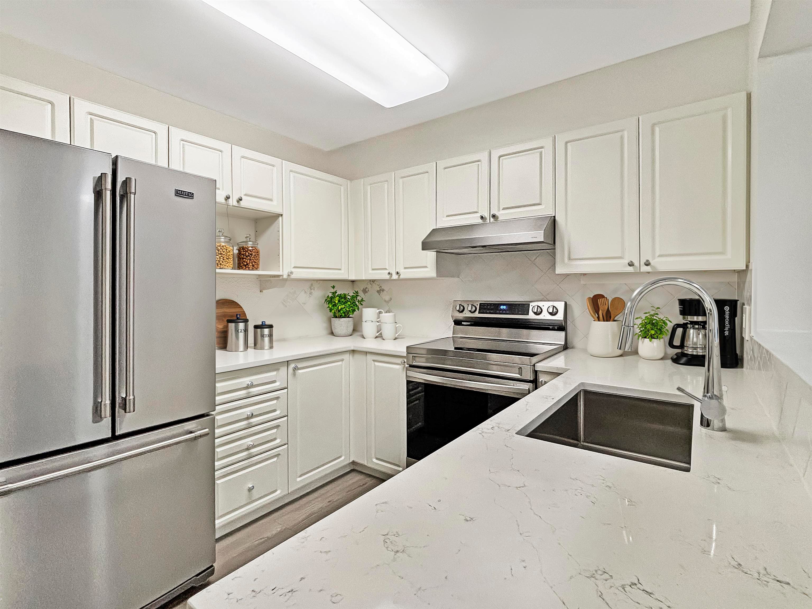 205 - 5518 14th Avenue, Delta, V4M 4E0 — photo 4