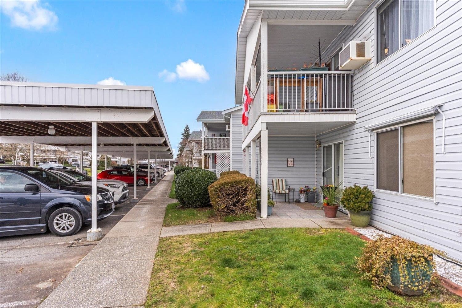 256 - 32691 Garibaldi Drive, Abbotsford, V2T 5T7 — photo 3