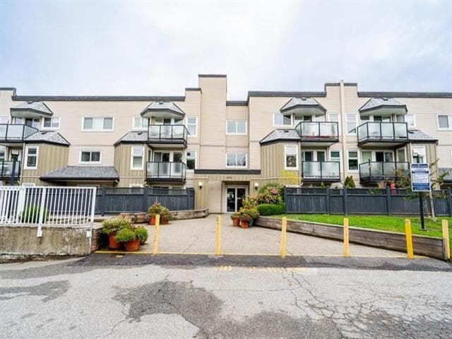 8 - 1850 E Southmere Crescent, Surrey, V4A 6Y6 — photo 3